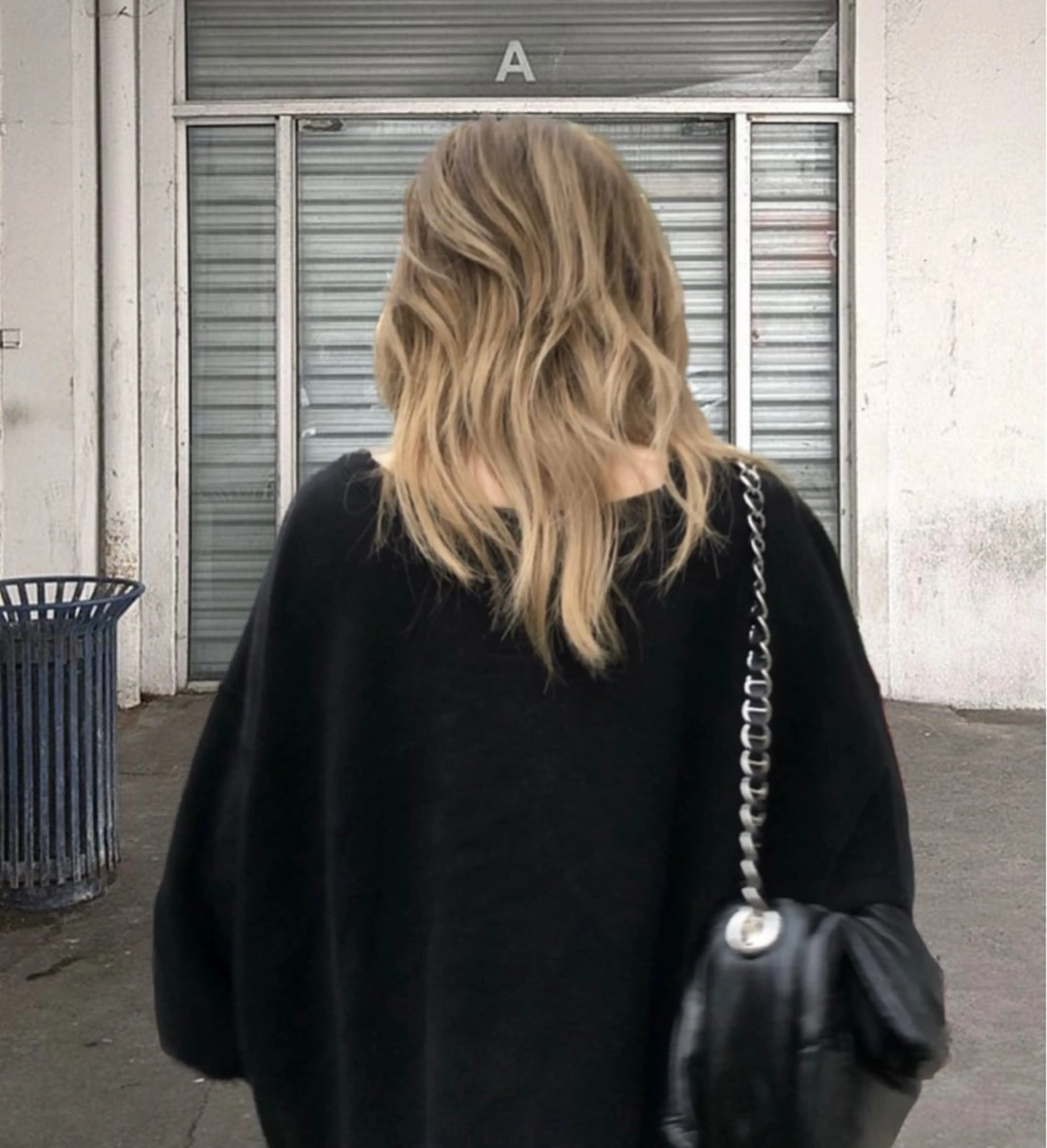 セミロング カラー カット ヘアカラー トリートメント GO TODAY シェアサロン Flos店所属・耳つぼジュエリー 👂🏻🌸ayaのエステ・リラクイメージ