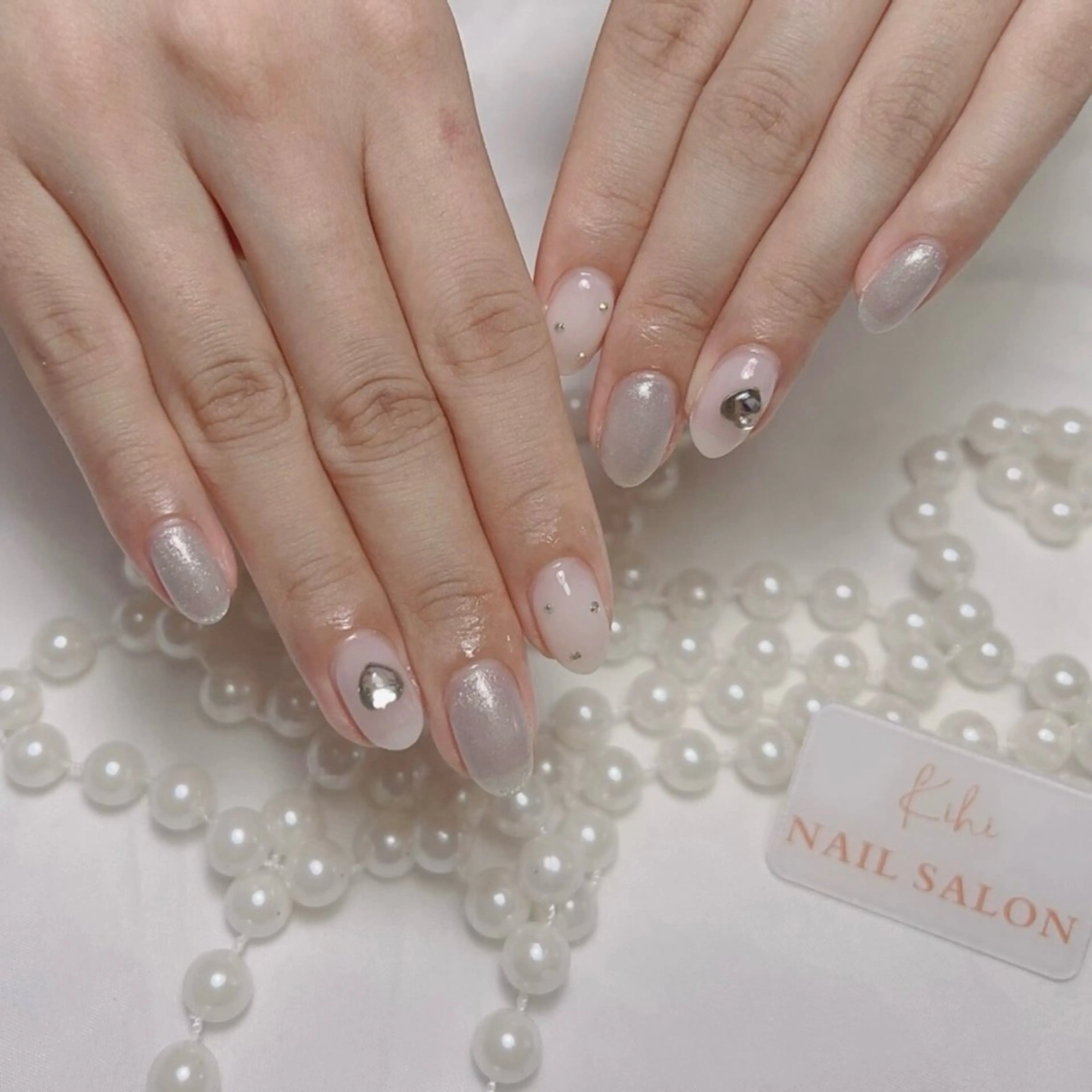 ネイル アートネイル フレンチネイル ジェルネイル グラデーション 韓国ネイル ハンドネイル ハンドケア さくら💮💮 【オフ無料】のネイルデザイン