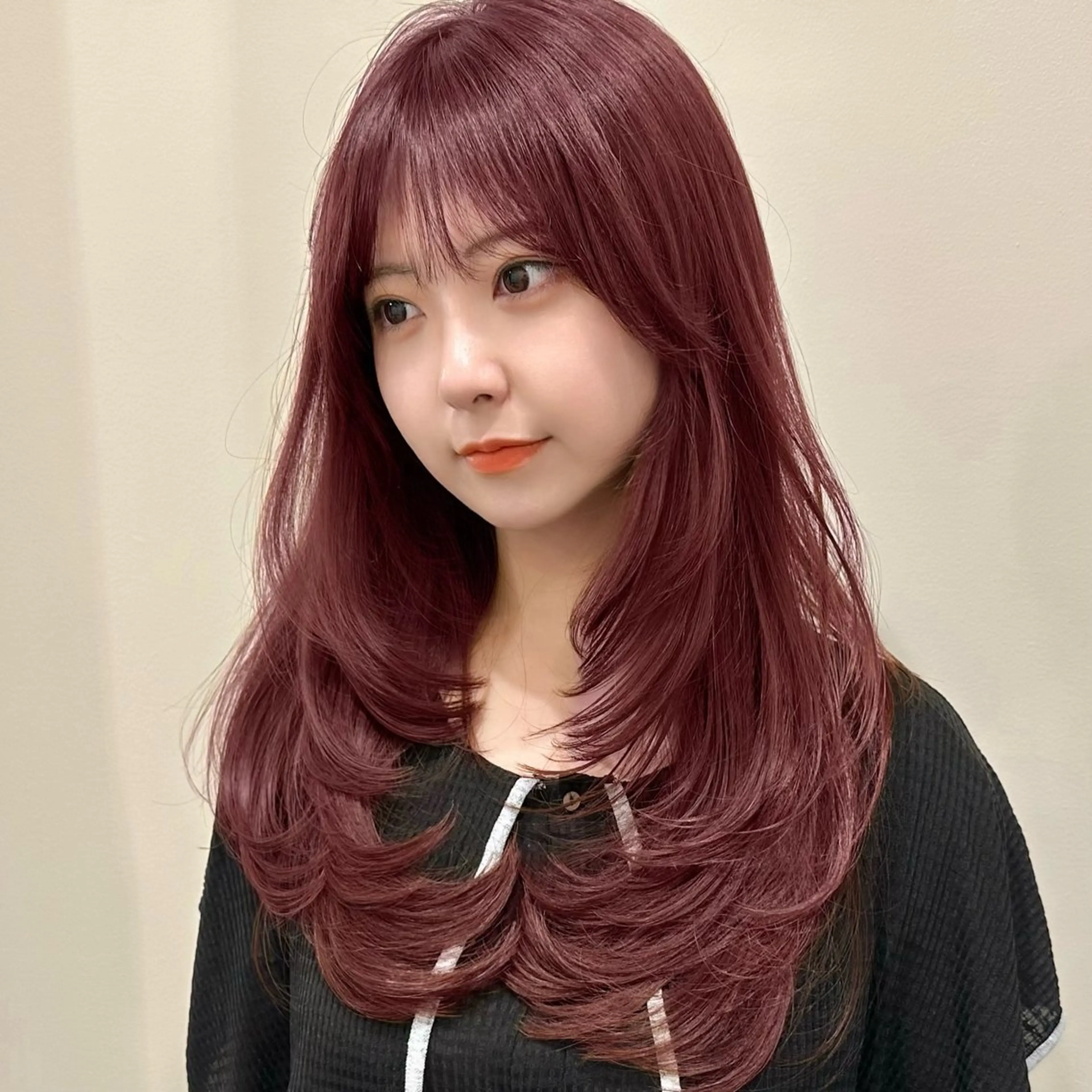 セミロング カット ヘアカラー トリートメント 🌹ハッシュカット、 レイヤー韓国ヘア🌹のヘアスタイル