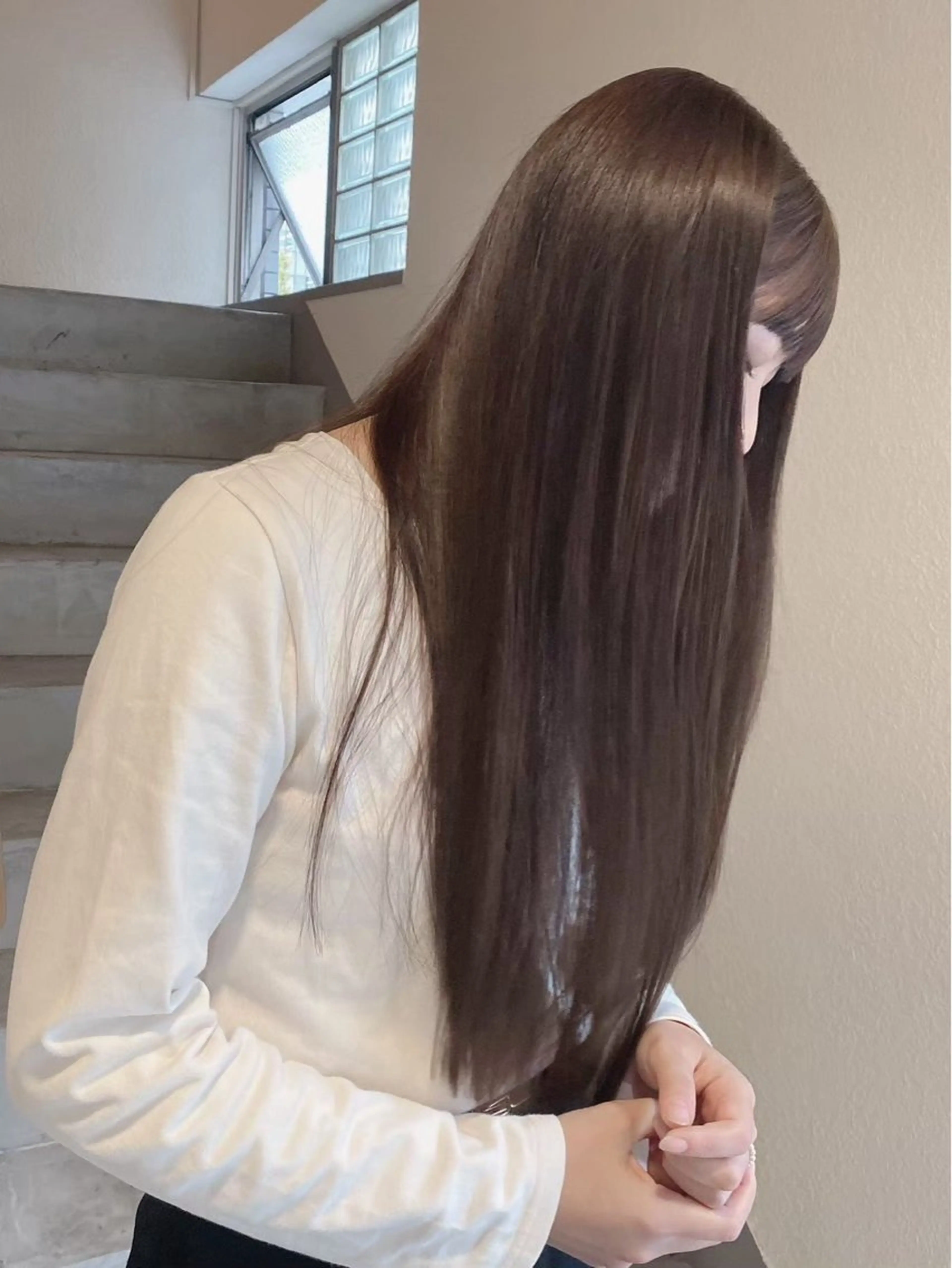 カラー siki 大阪福島 エンドウハルのヘアスタイル