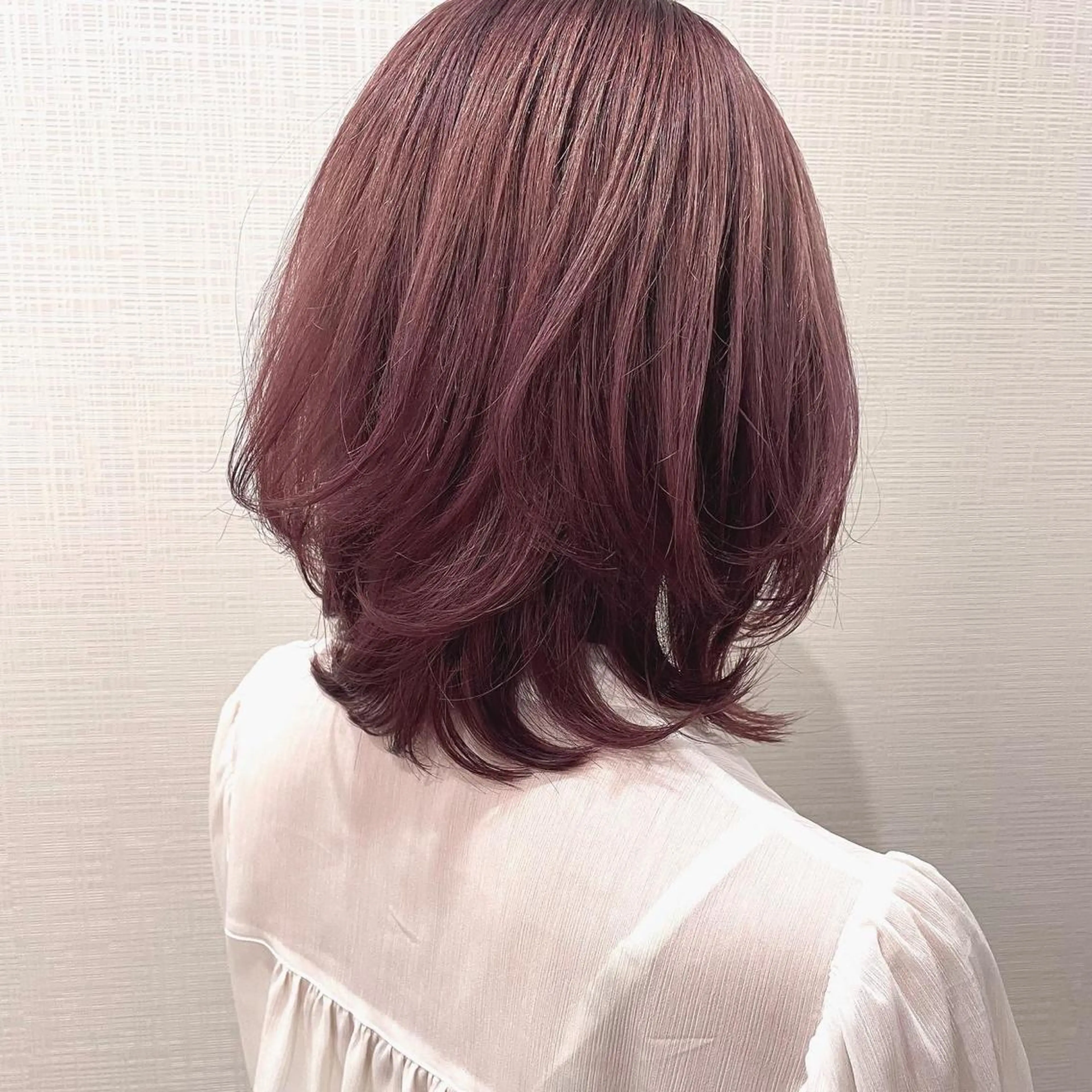 ミディアム カラー RorriM natsuのヘアスタイル