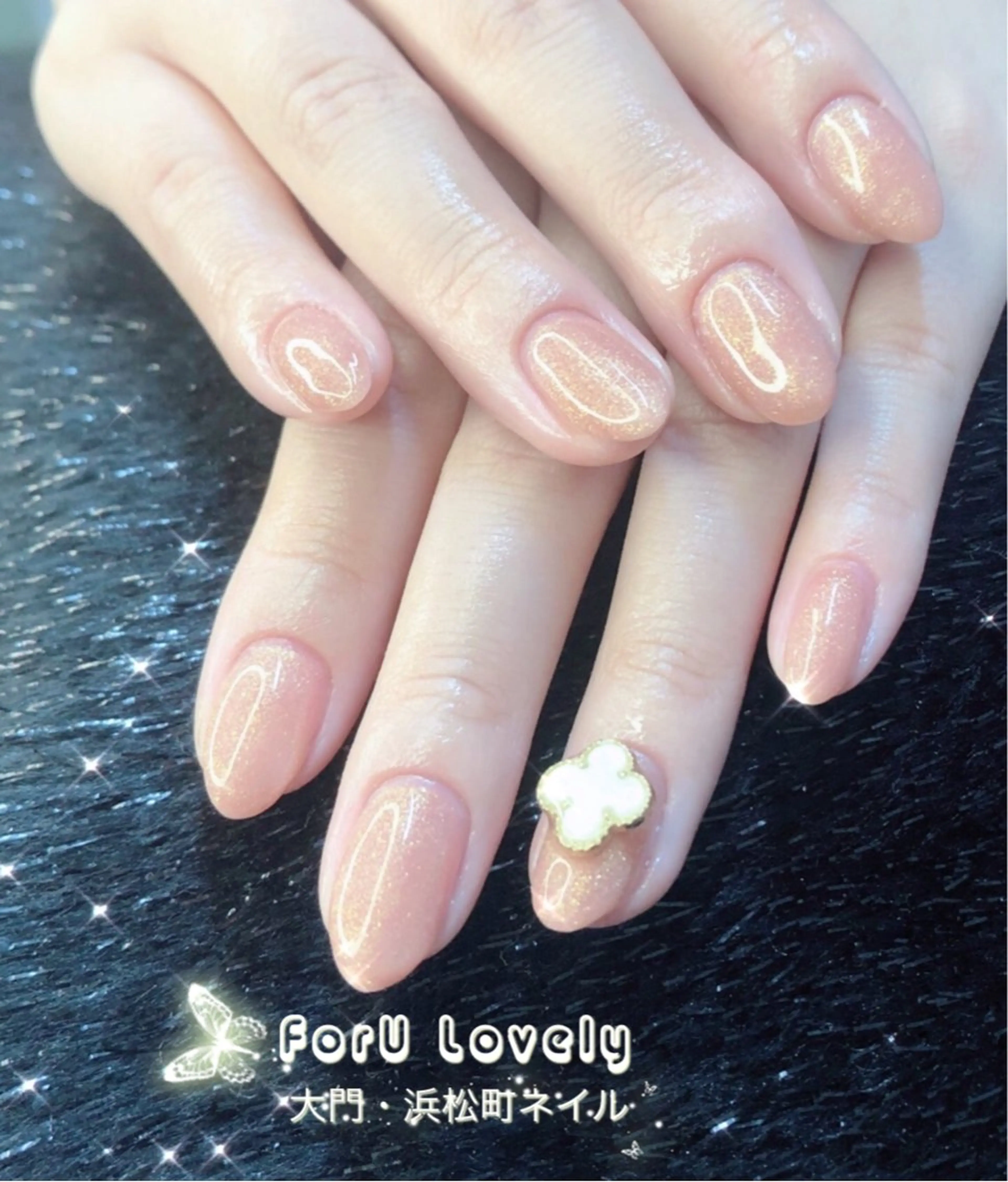 ネイル 桜ネイル フットネイル フレンチネイル ジェルネイル ラメ(グリッター) ハンドネイル ハンドケア 大門浜松町 ネイルのネイルデザイン