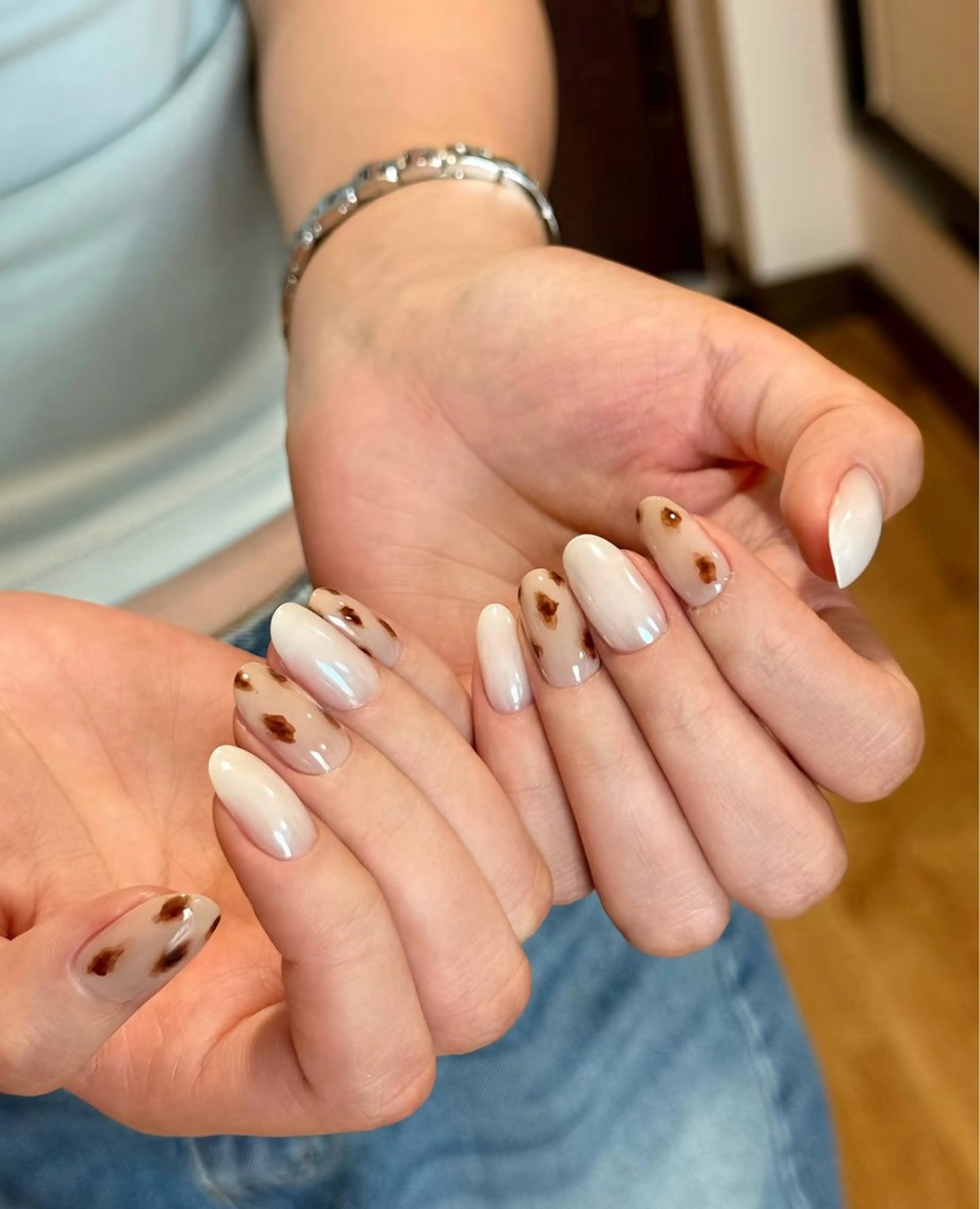 ネイル アートネイル フレンチネイル マグネットネイル ミラーネイル オフィスネイル ハンドネイル Blossom nail【ブラソンネイル】所属・Blossom nail_Yuniのネイルデザイン