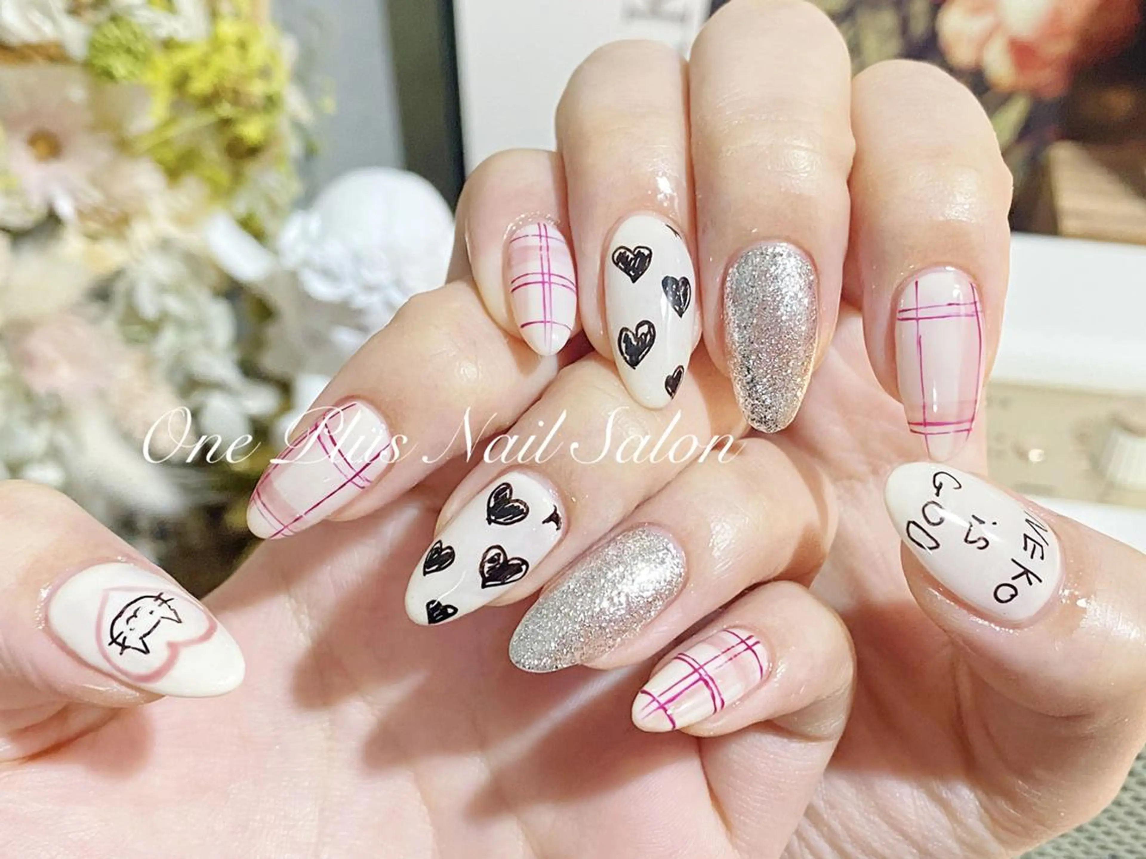 人気3🎀持ち込みデザインアートコース120分🎀ストーン・パールOK🙆🏼‍♀️オフ・お爪の形整え・込みの写真