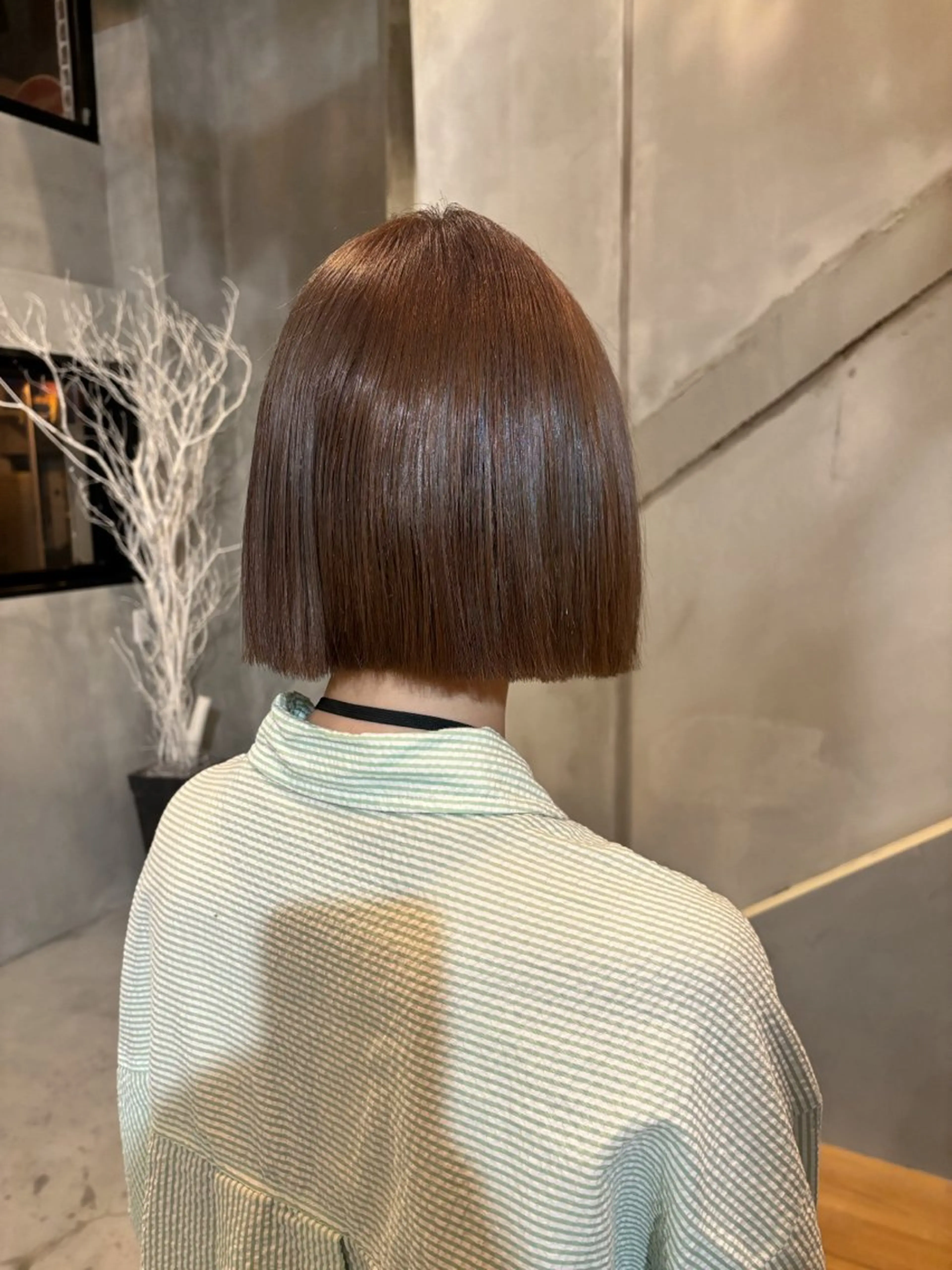 ショート カラー 柴田 美育のヘアスタイル