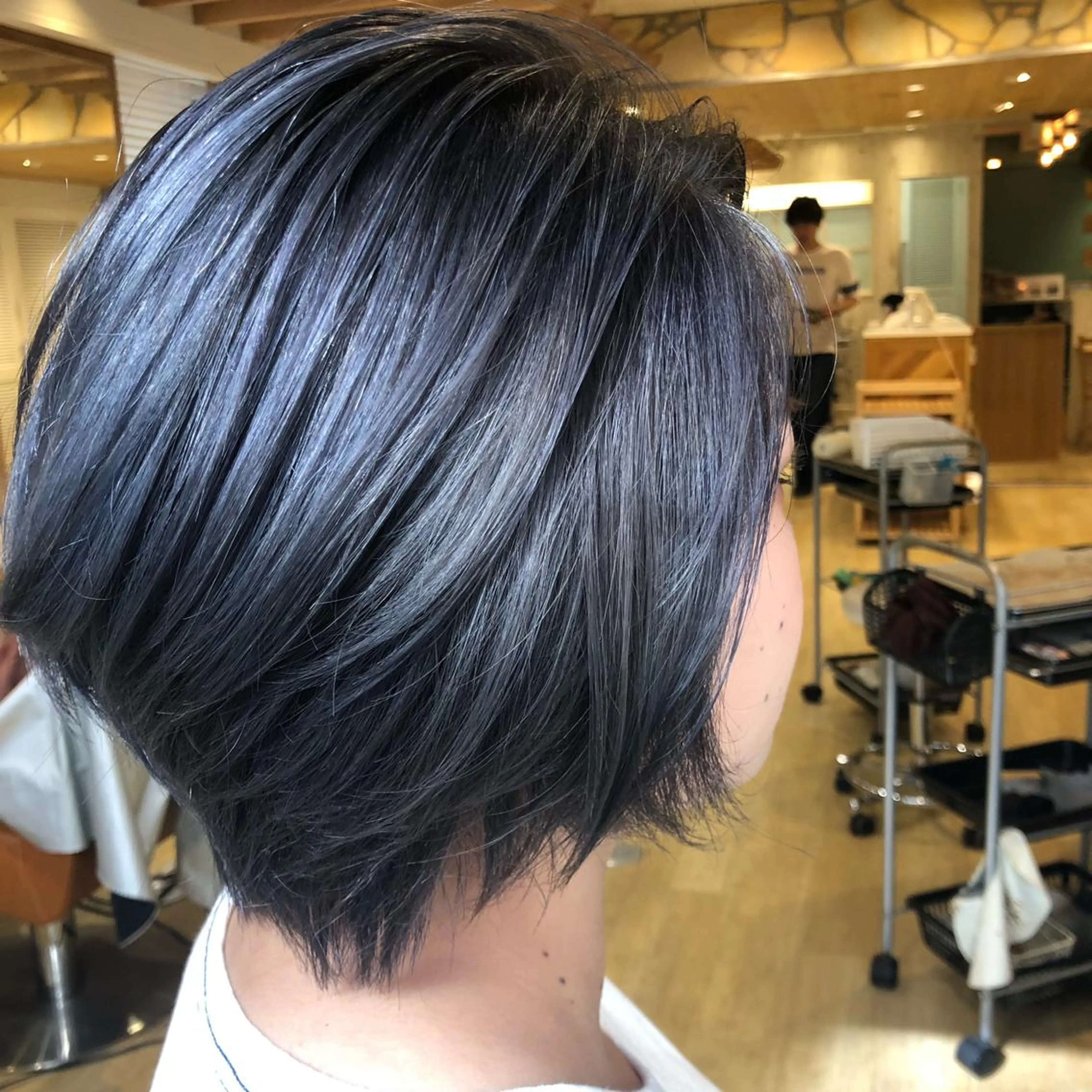 ショート カット ヘアカラー トリートメント 南都 良太のヘアスタイル