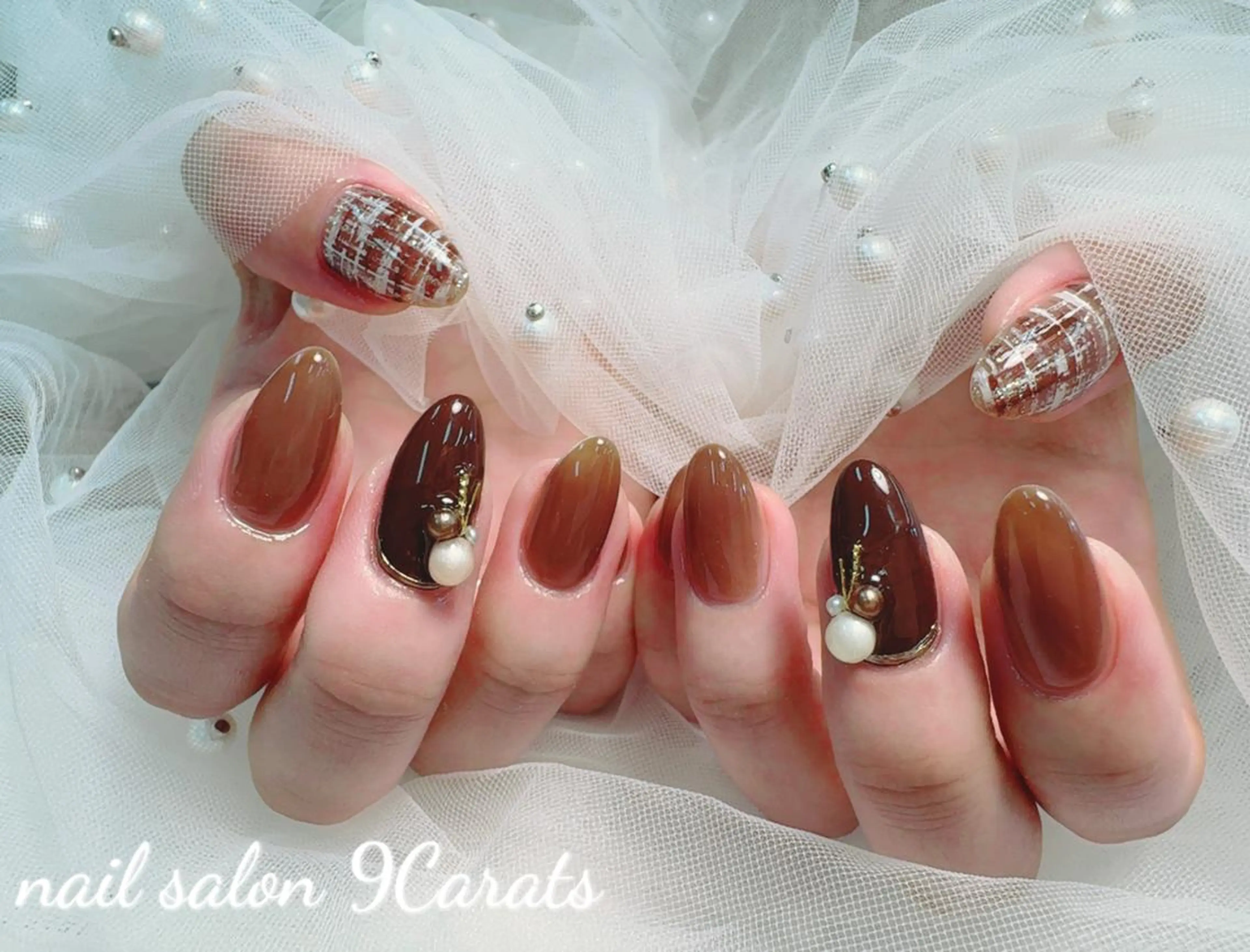 ネイル アートネイル チークネイル フットネイル フレンチネイル ガラスフレンチ ネイルサロン 9Carats神田のネイルデザイン