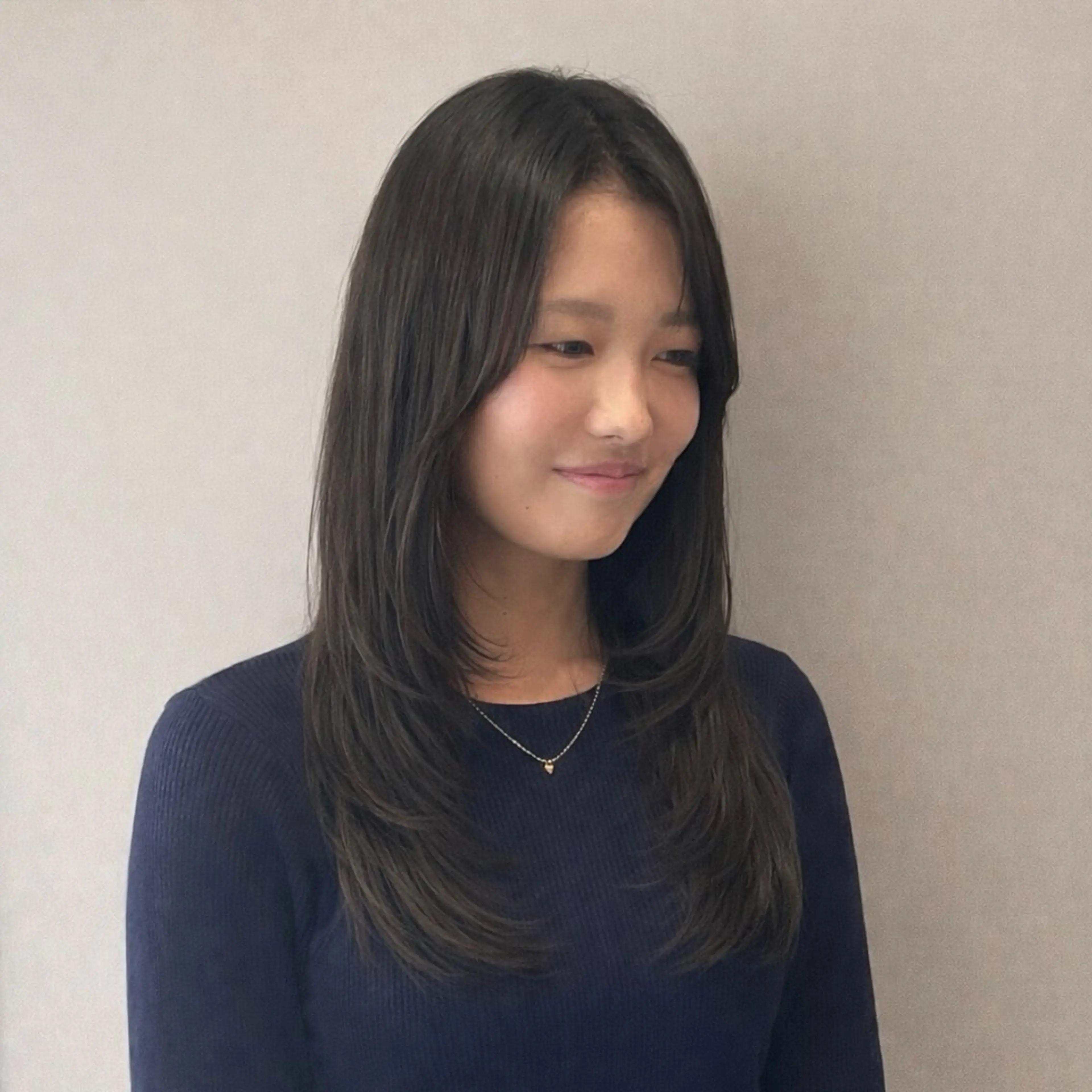 ロング lolonois / aikuのヘアスタイル