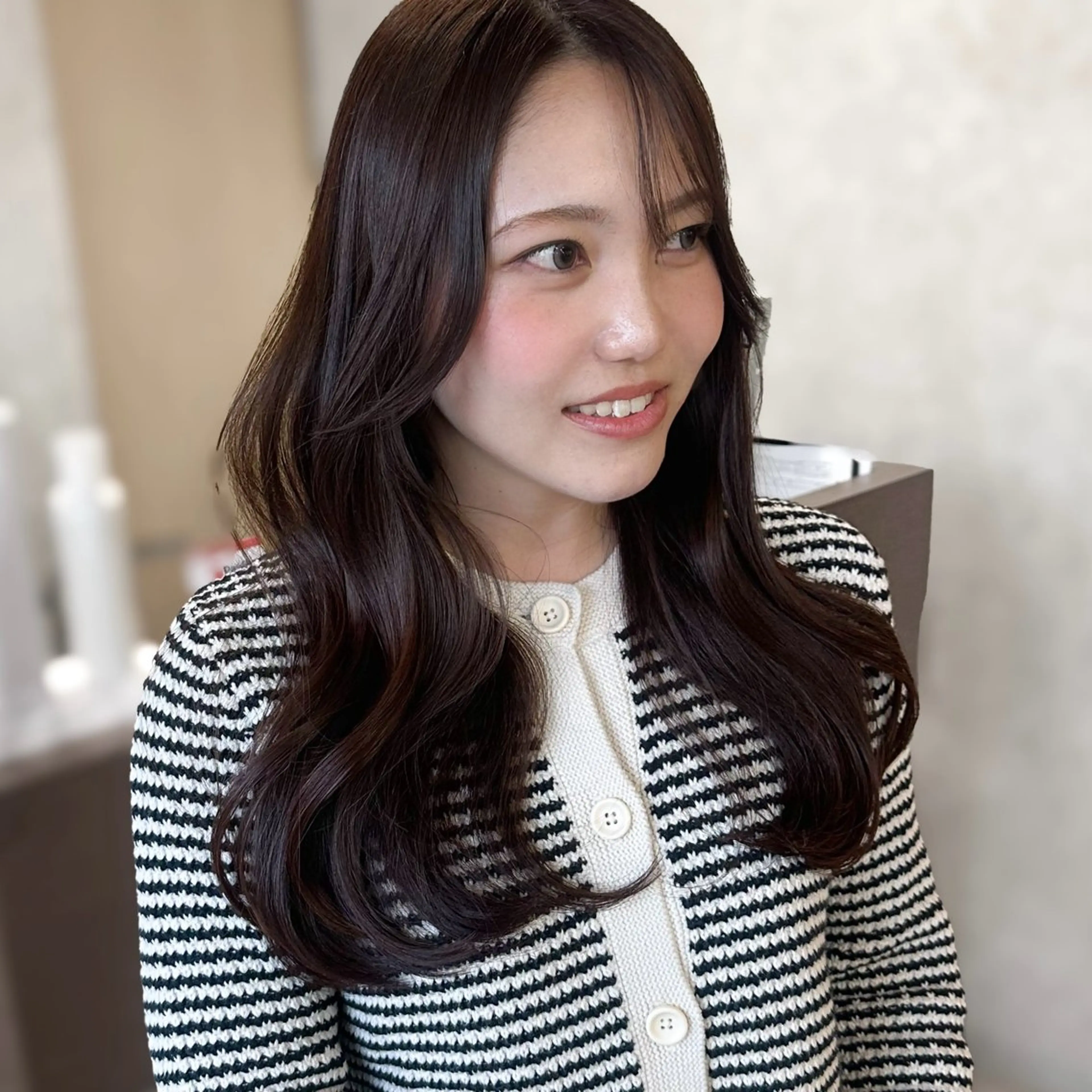 ロング カラー ブラウンカラー ラベンダーカラー 韓国風ヘア レイヤーカット ヘアカラー トリートメント 高橋 みく/ minimのヘアスタイル