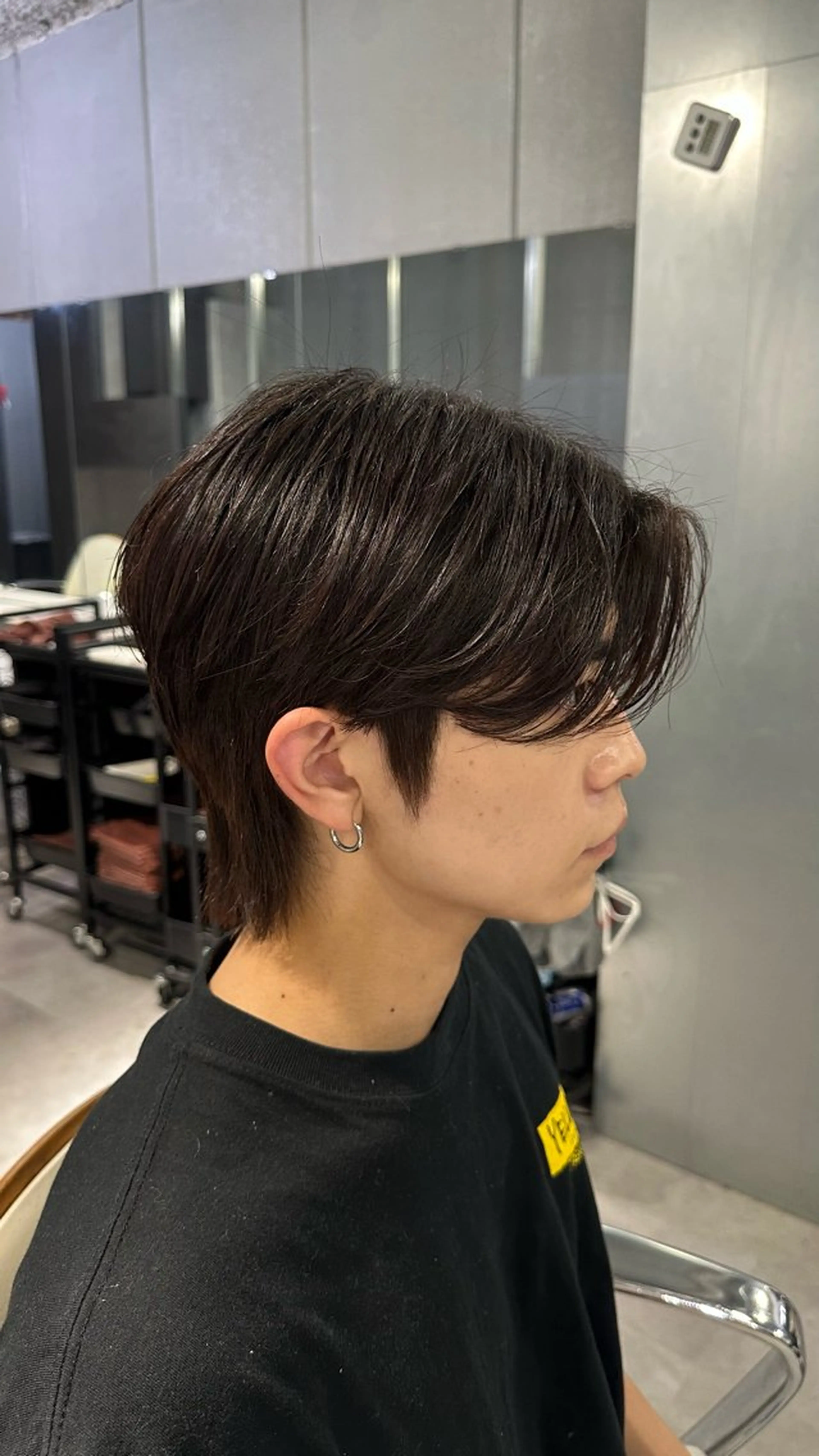 メンズ センターパート カット パーマ 和 ／韓国メンズスタイルのヘアスタイル