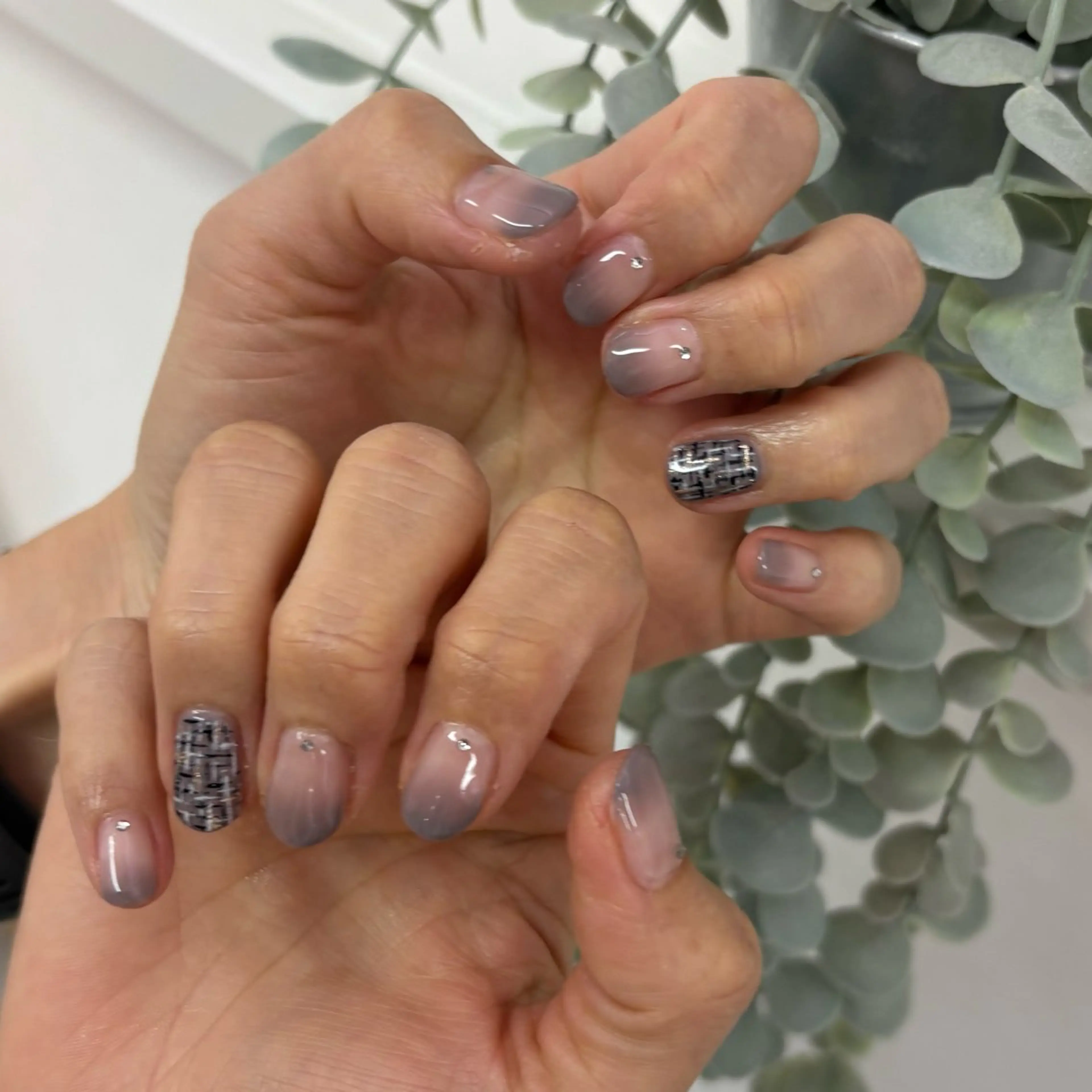 ネイル アートネイル ハンドネイル リリーズネイル 伊藤のネイルデザイン