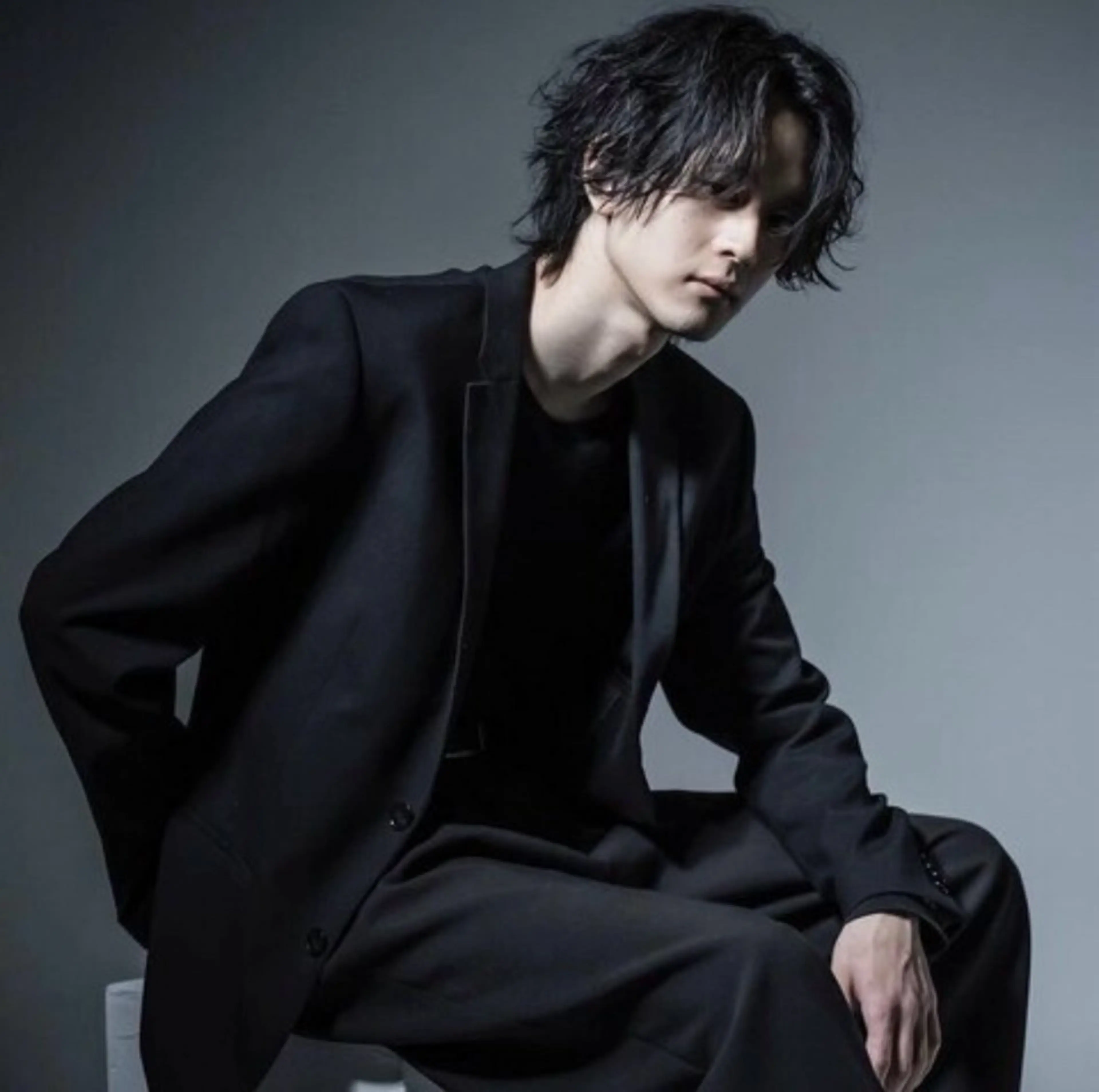 パーマ メンズ 横山 大樹のヘアスタイル