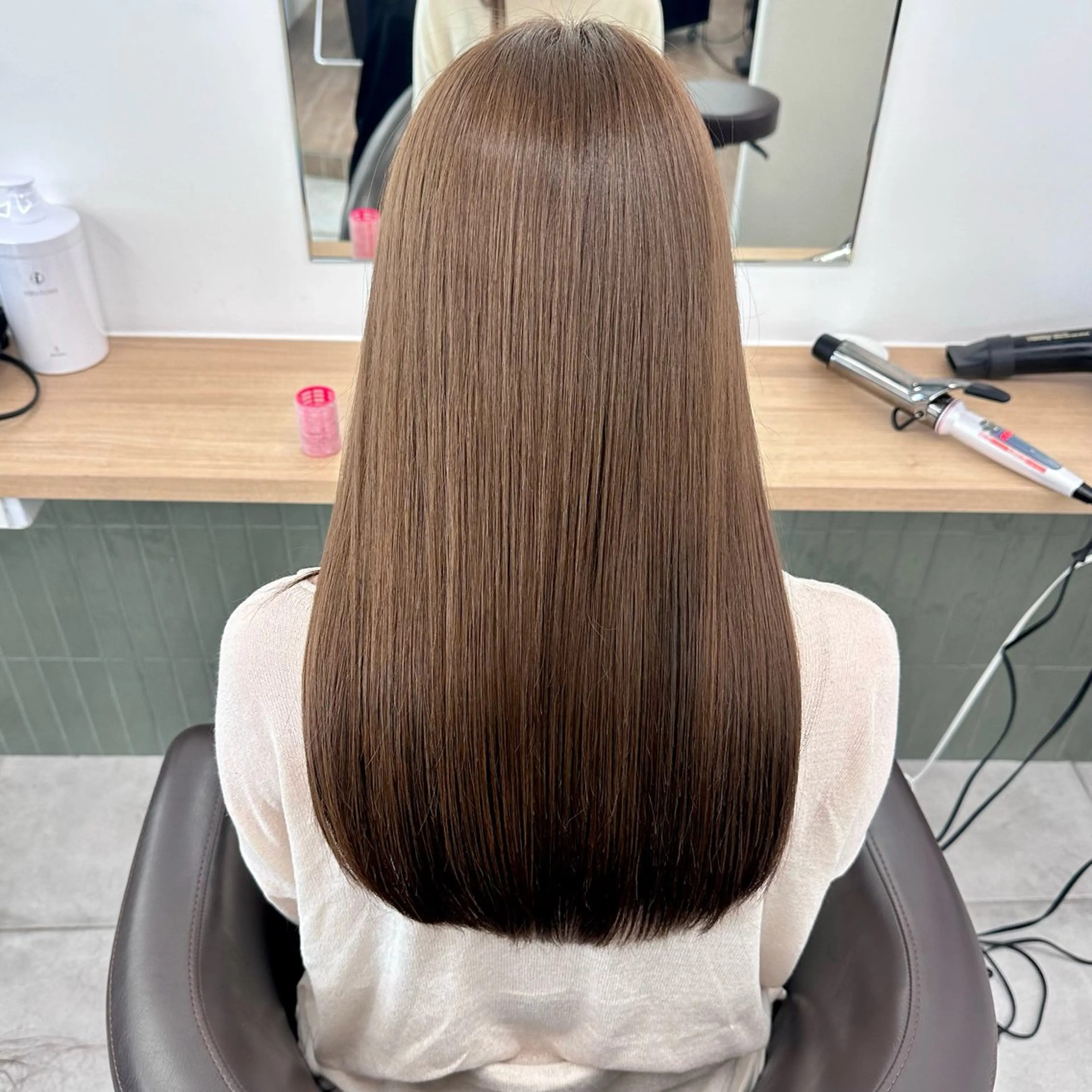 ロング カラー カット ヘアカラー トリートメント ブリーチなし/レイヤ ー特化🌈Tommyのヘアスタイル