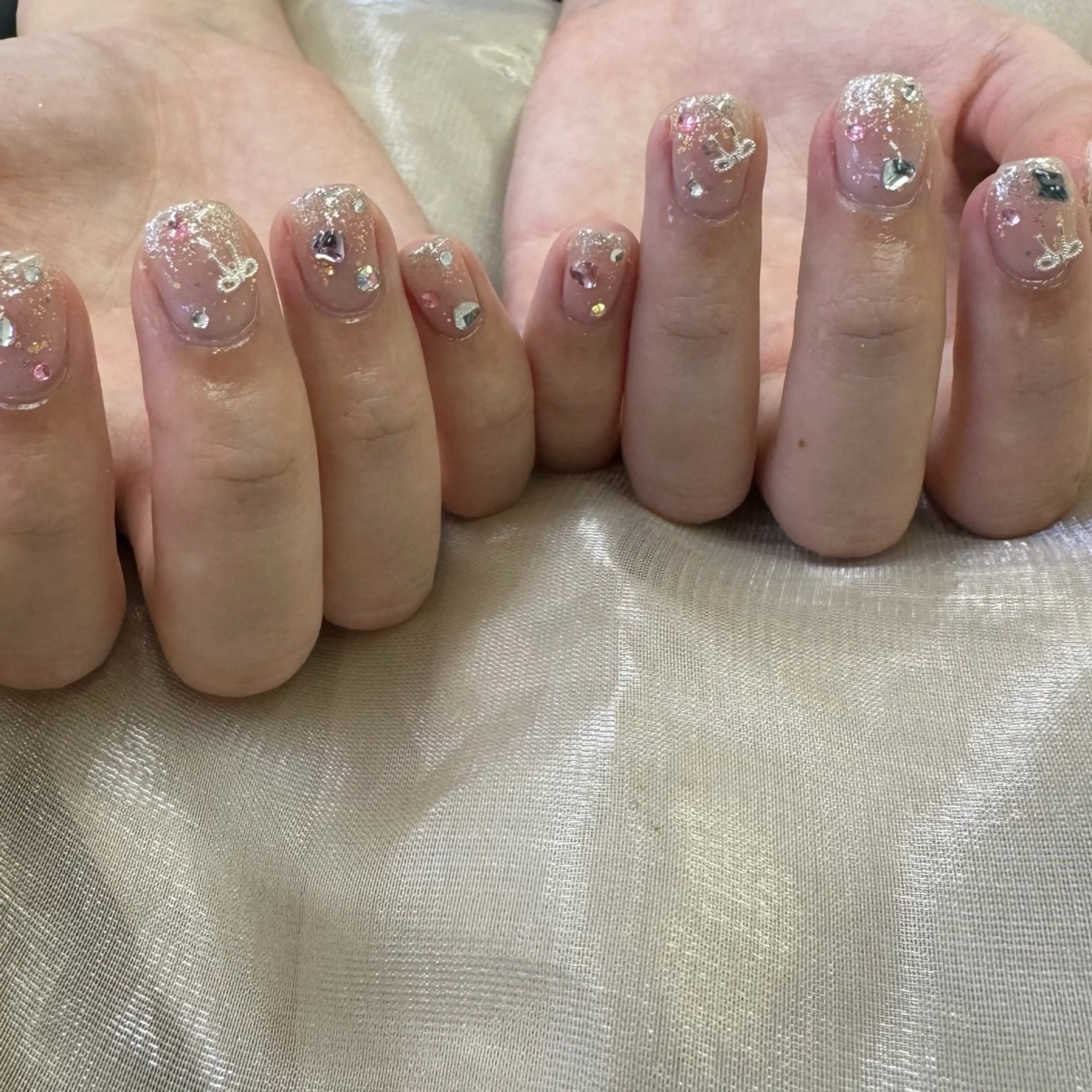 ネイル 吉永 静香のネイルデザイン