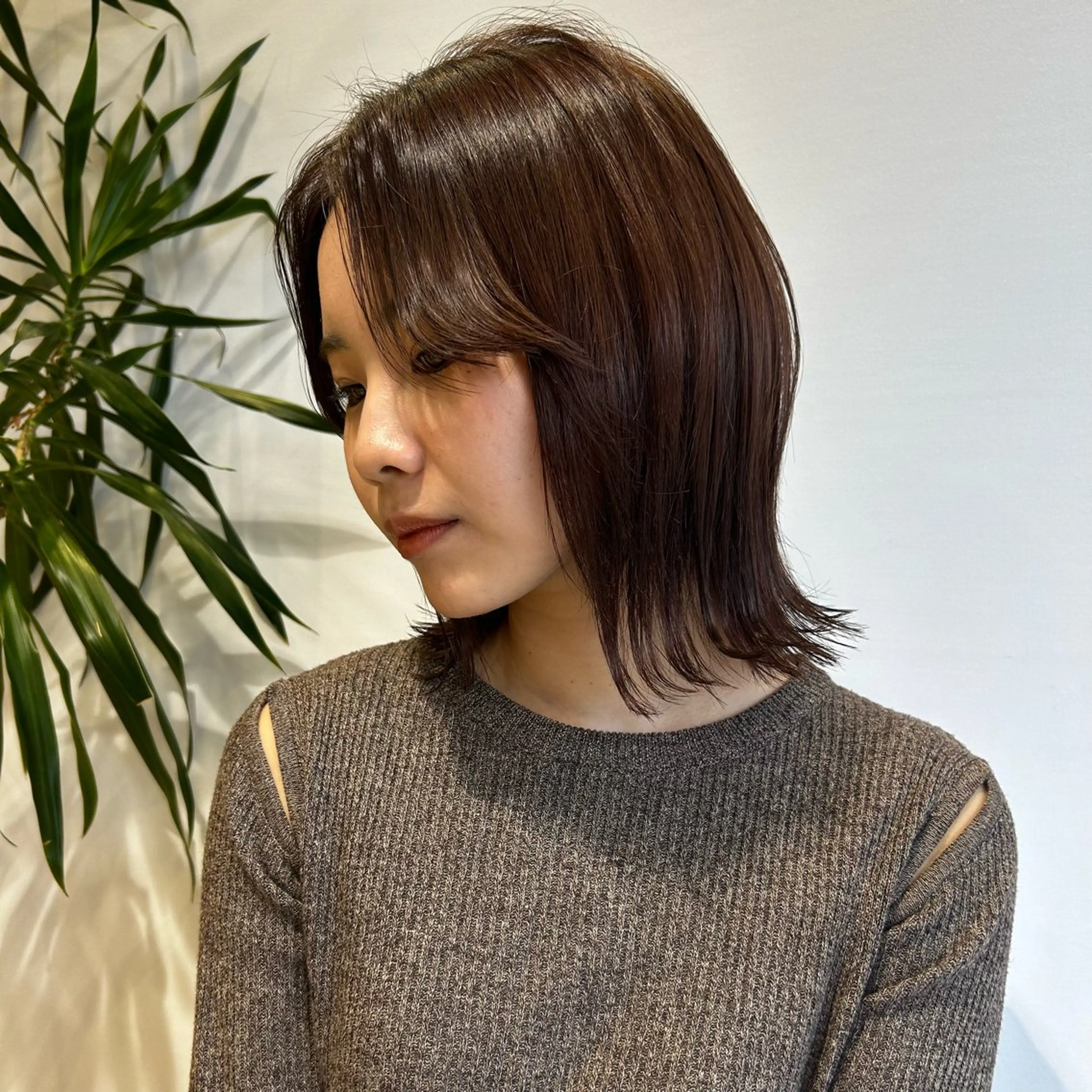 ミディアム カラー カット ヘアカラー トリートメント ベージュカラー⌇﻿ くびれヘア.𐙚心音のヘアスタイル