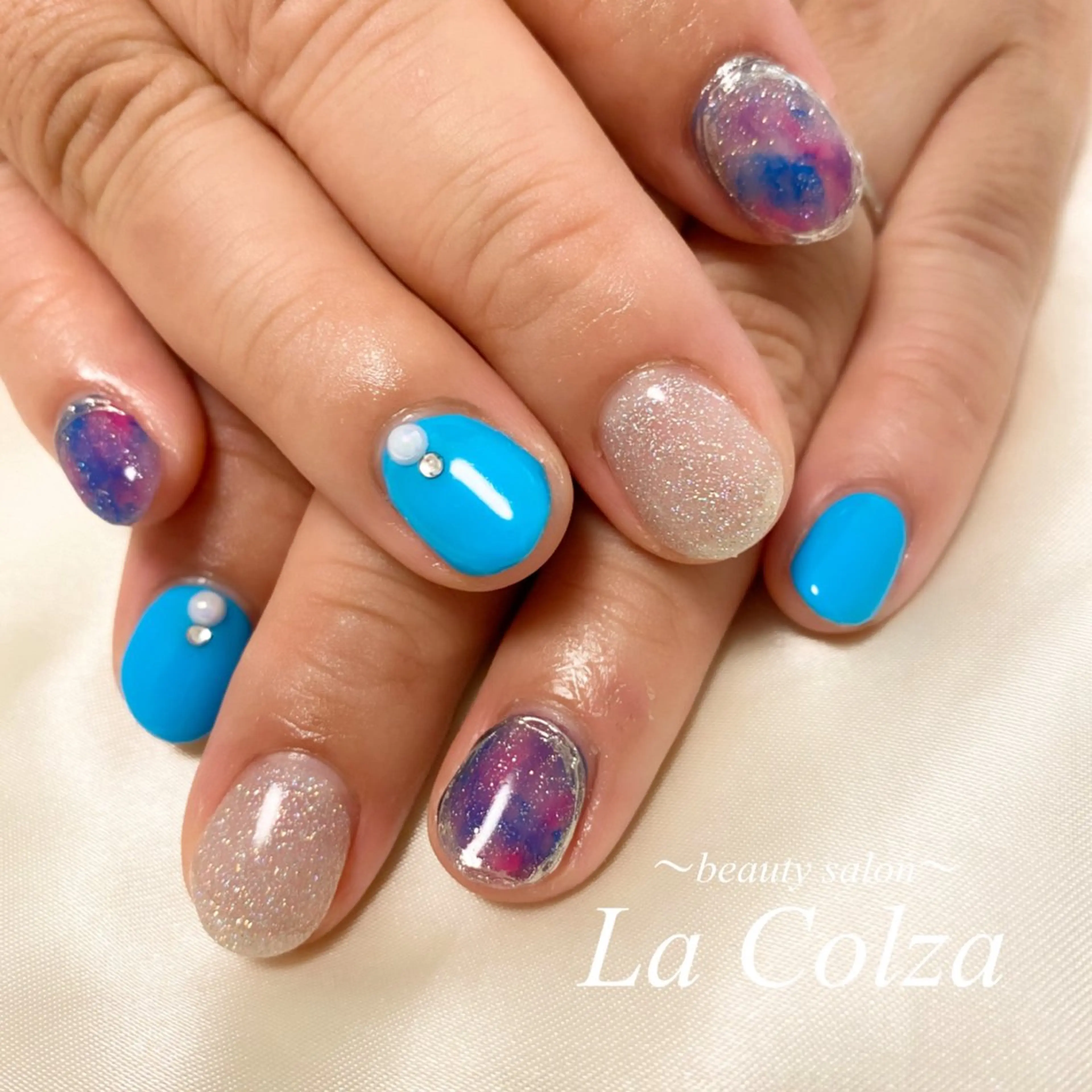 ネイル La Colzaのネイルデザイン