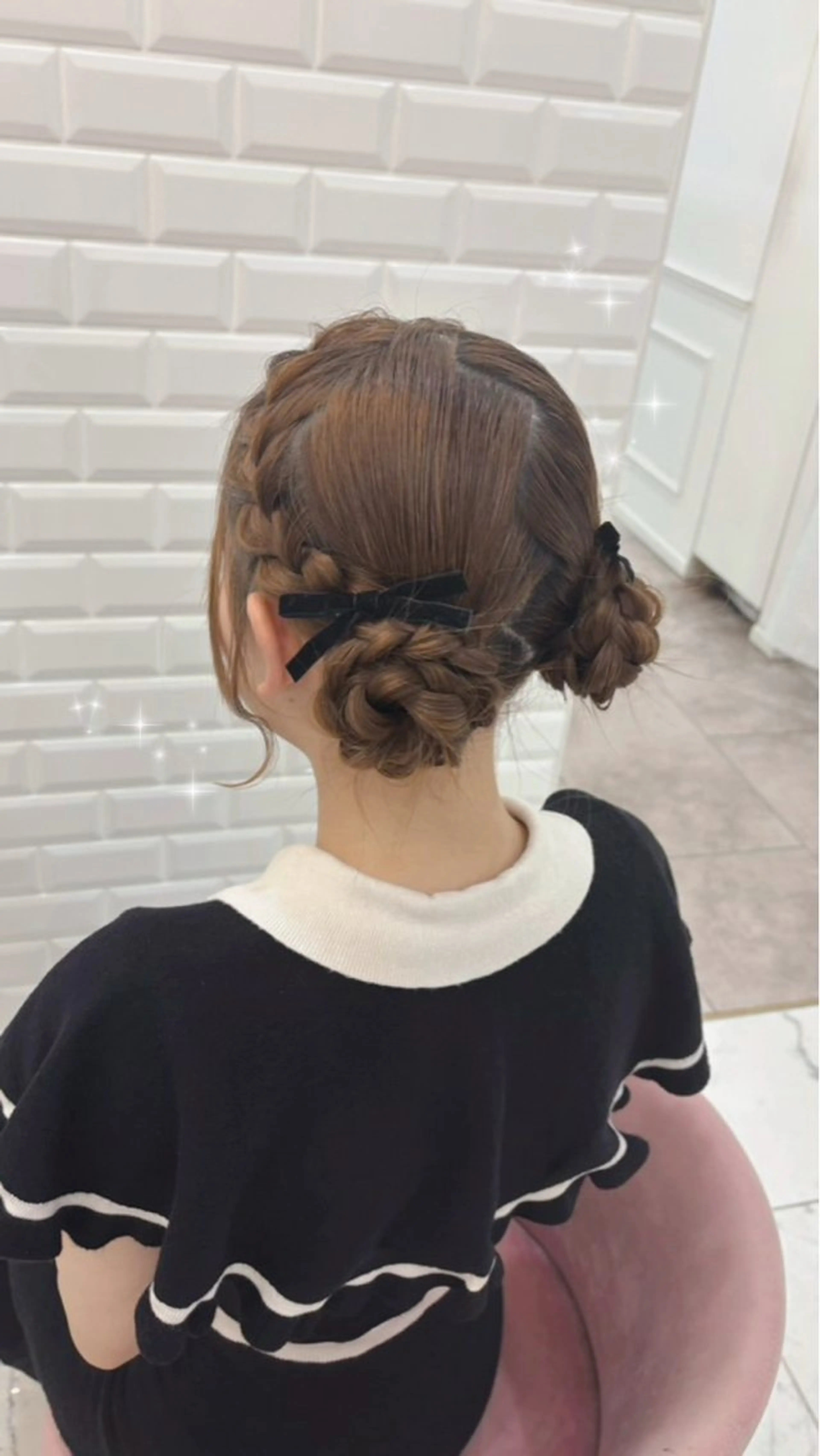 ヘアアレンジ お団子ヘア 西澤 愉来のヘアスタイル