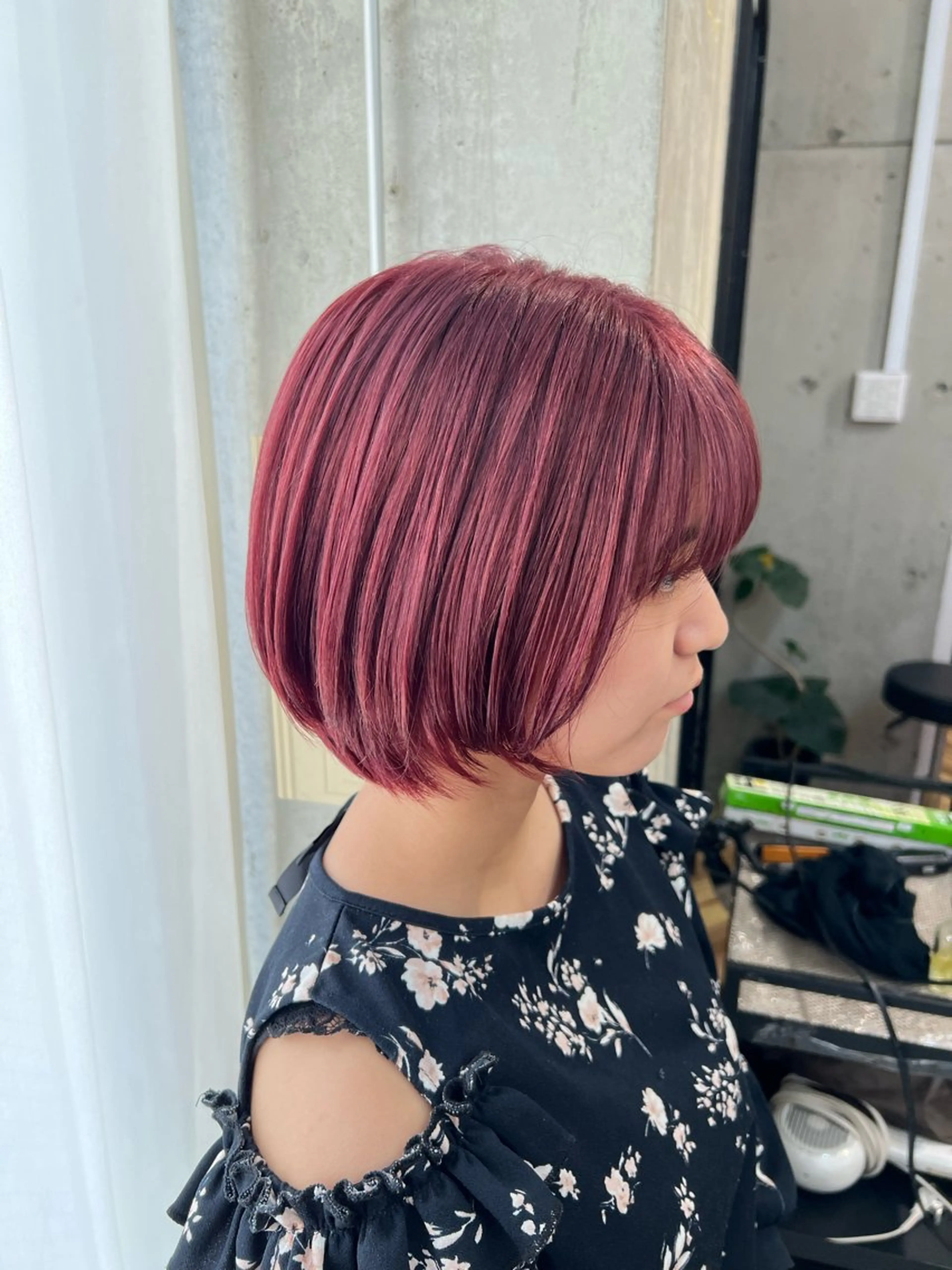 ショート カラー ブリーチ ピンクカラー ヘアカラー Ayaka🩰🎀 ガーリー/暖色♡のヘアスタイル