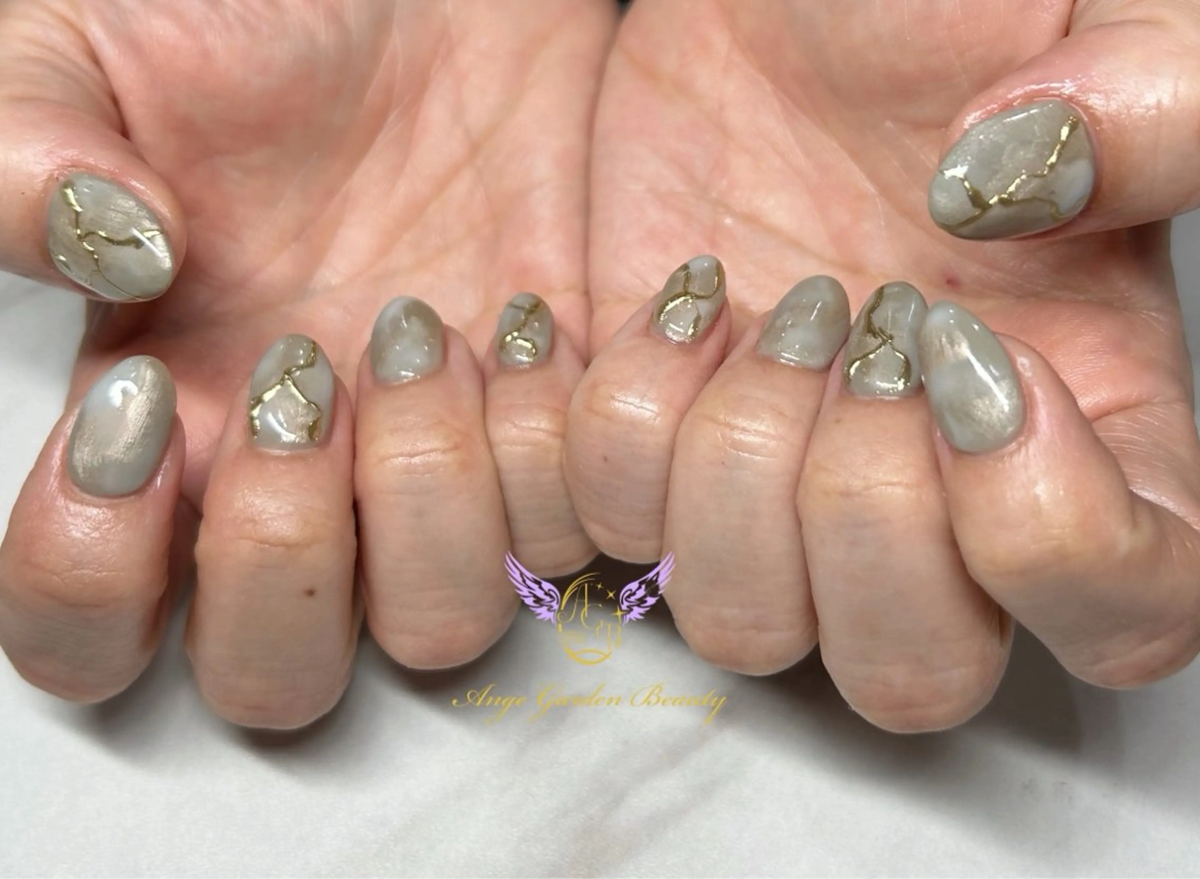 ネイル ゴールド ミラーネイル ニュアンスネイル シルバー ハンドネイル AngeGarden Beautymihoのネイルデザイン