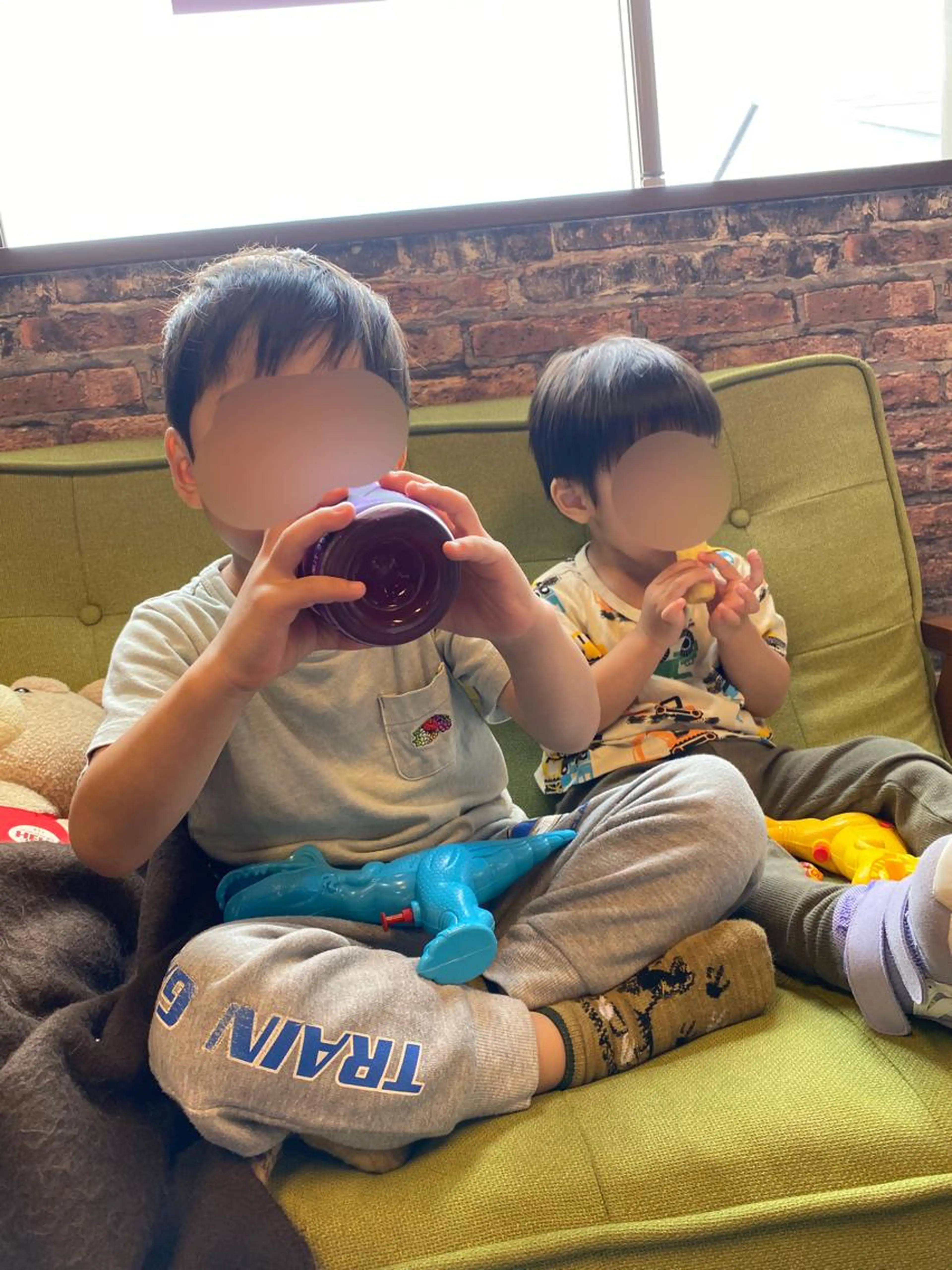 キッズカット[小学生6年生まで]  シャンプー、ブロー別の写真