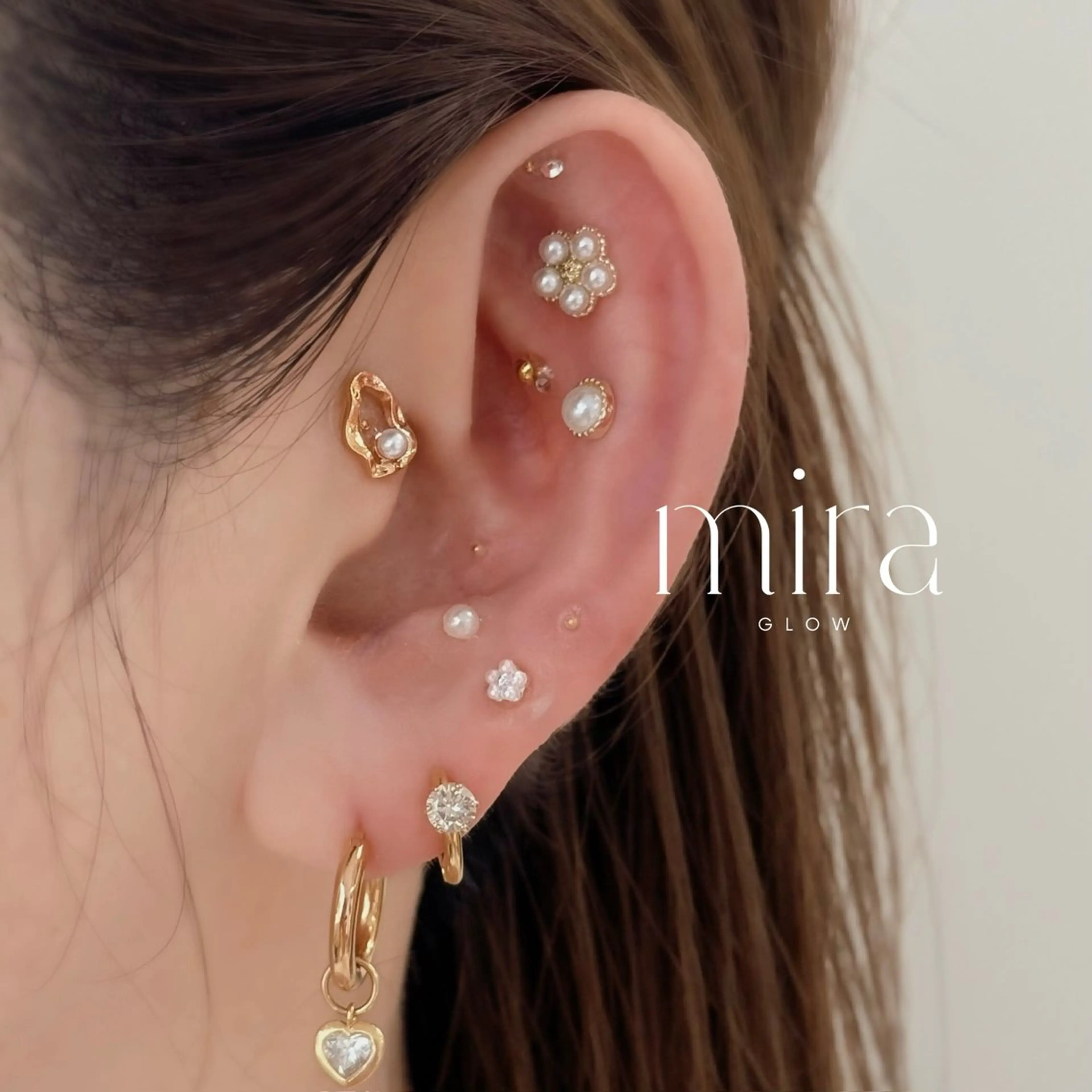 《大人気》耳つぼジュエリー10粒の写真