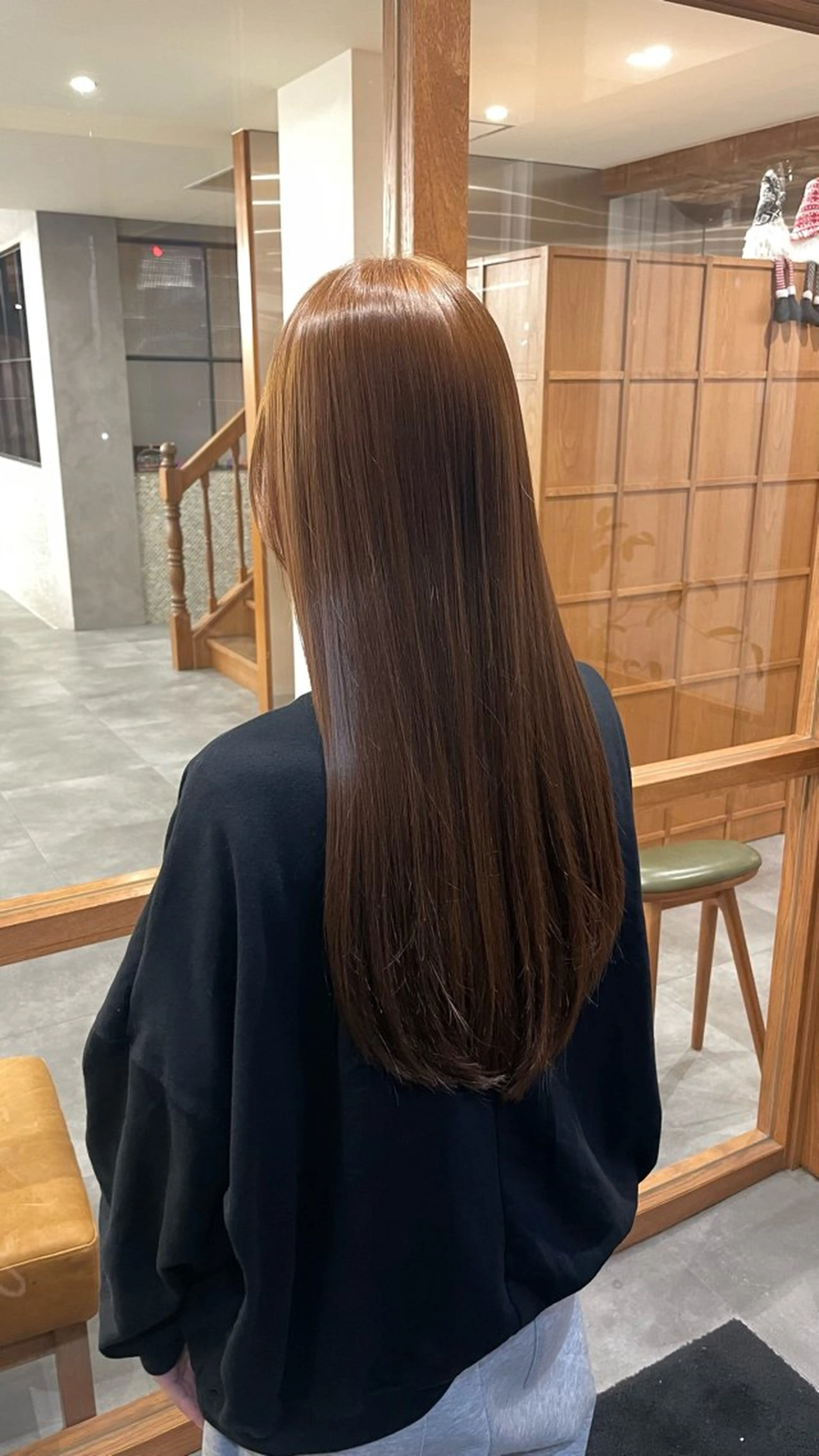 ロング ヘアカラー トリートメント 澤田 真凛のヘアスタイル