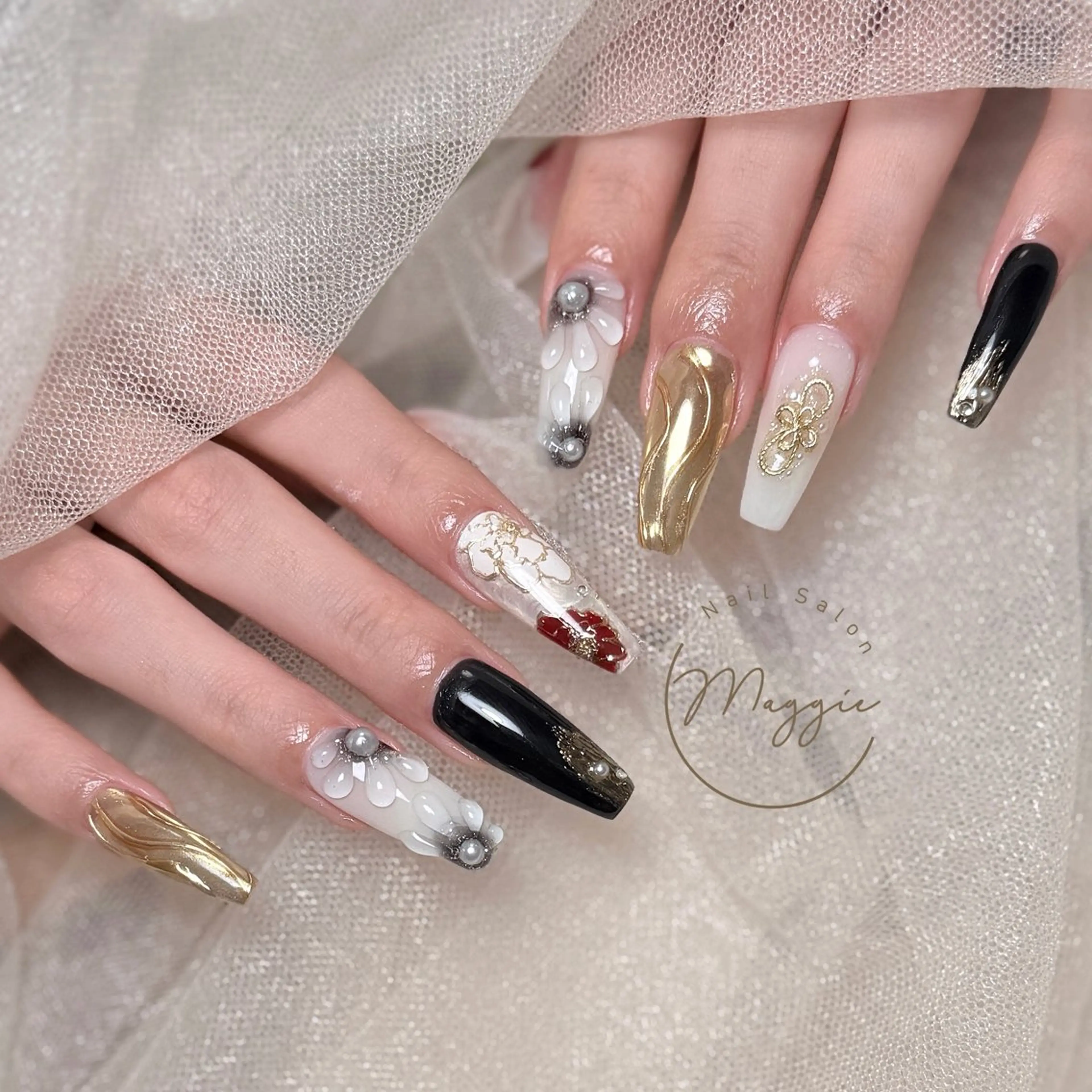 ネイル Maggie Nail🦩のネイルデザイン