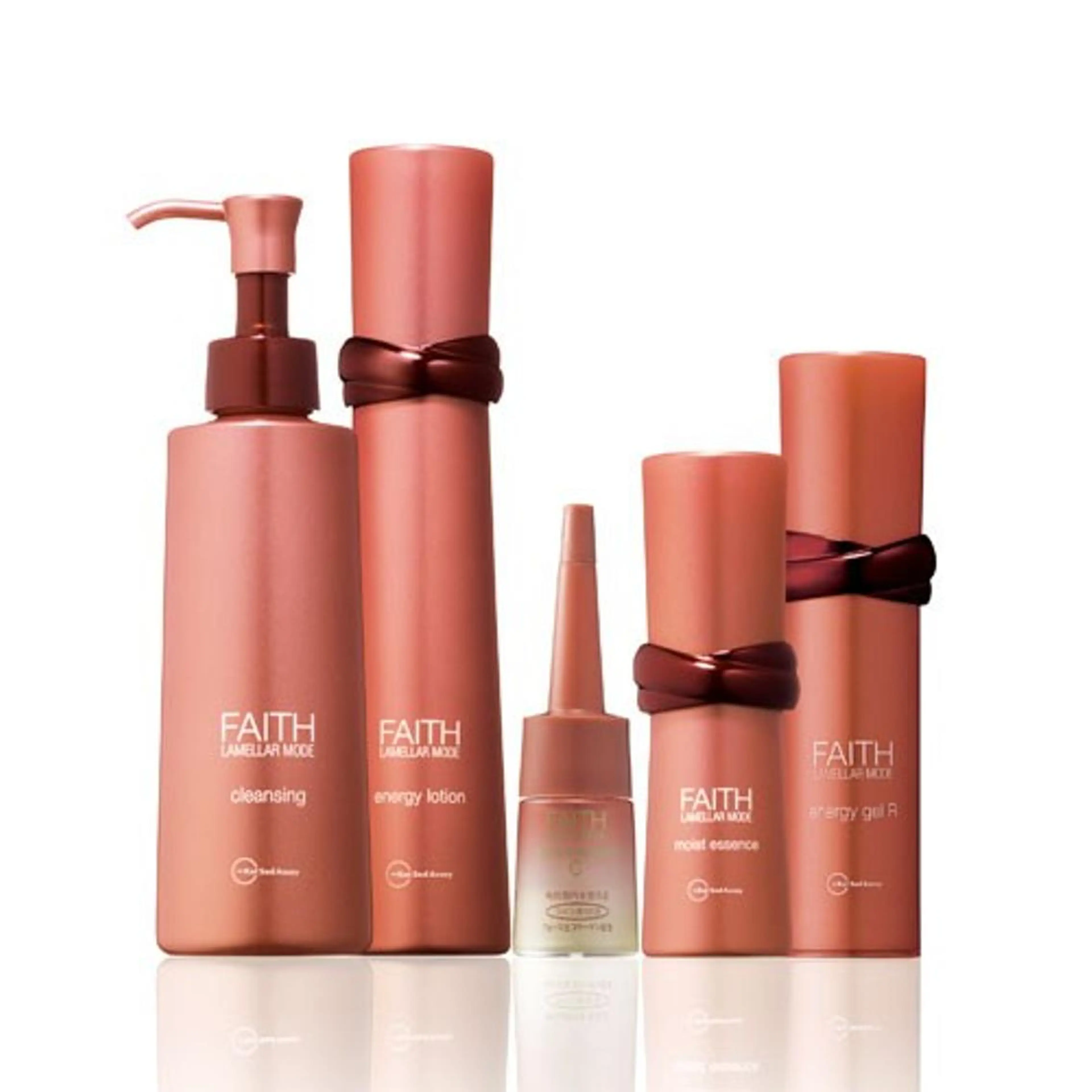 M SAORIのマツエク・マツパデザイン