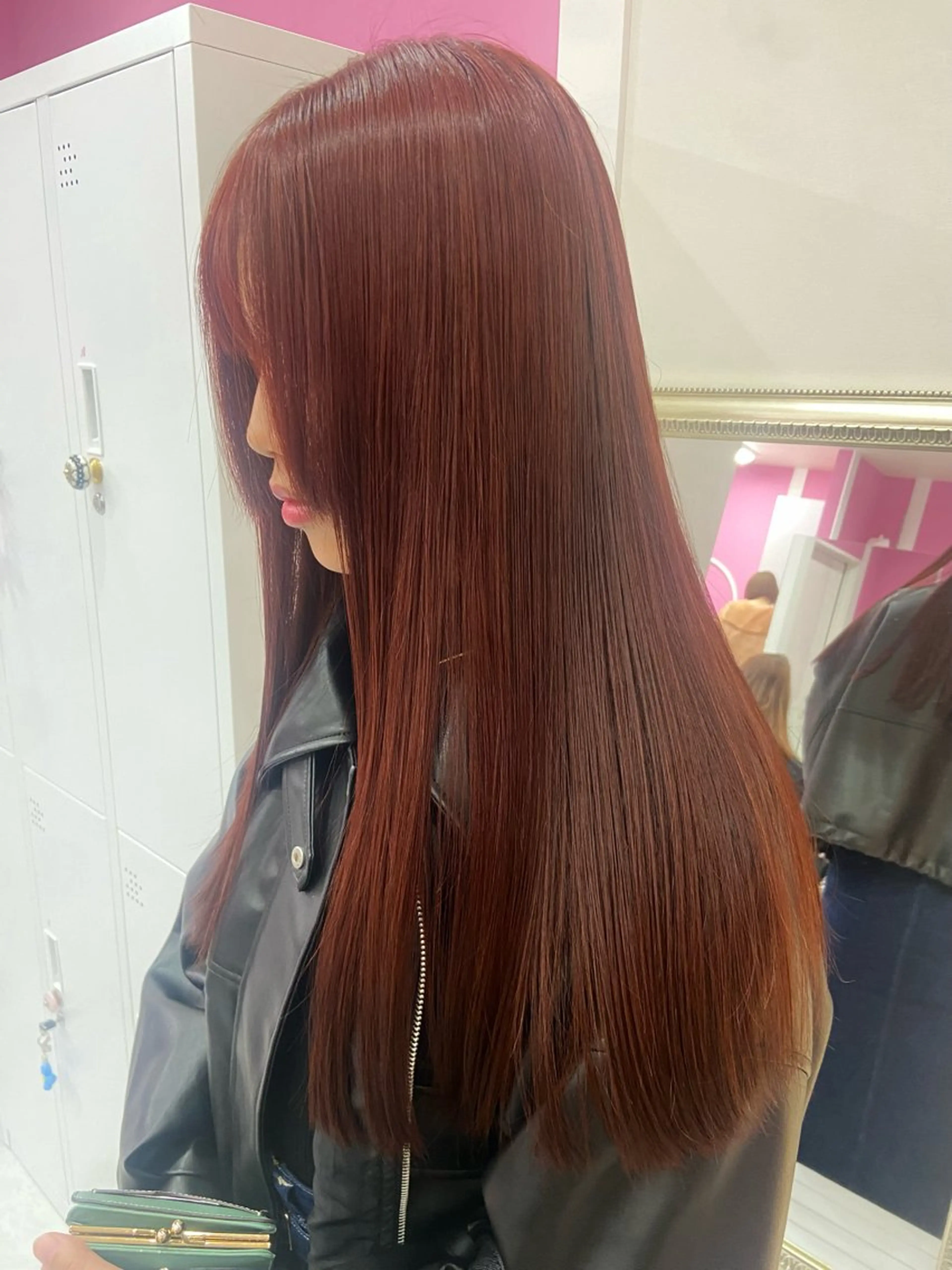 ロング カラー Hirona 縮毛矯正/髪質改善のヘアスタイル