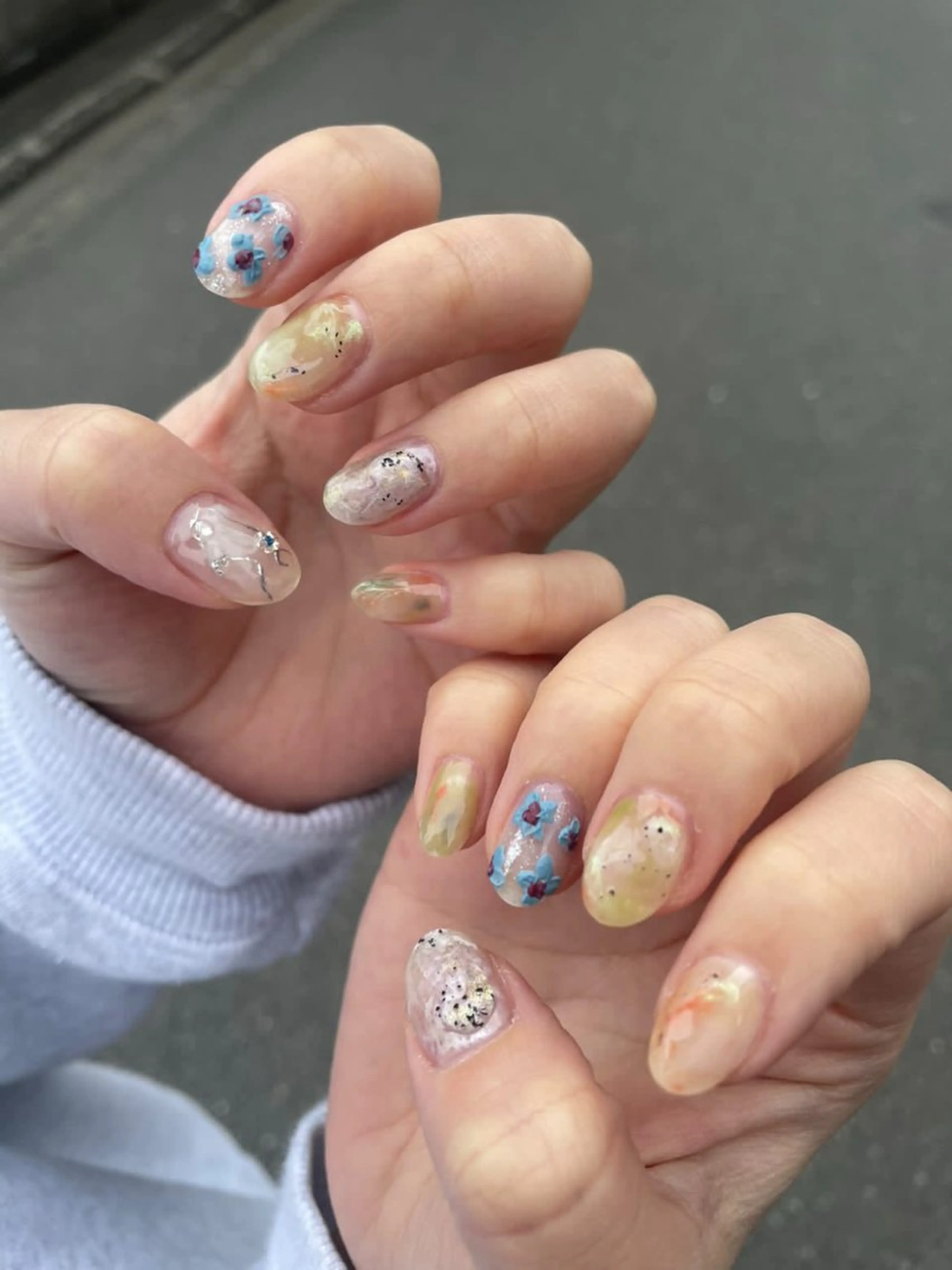 ネイル 春ネイル ハンドネイル tsumeasobi所属・tsumeasobi 🪬macoのネイルデザイン