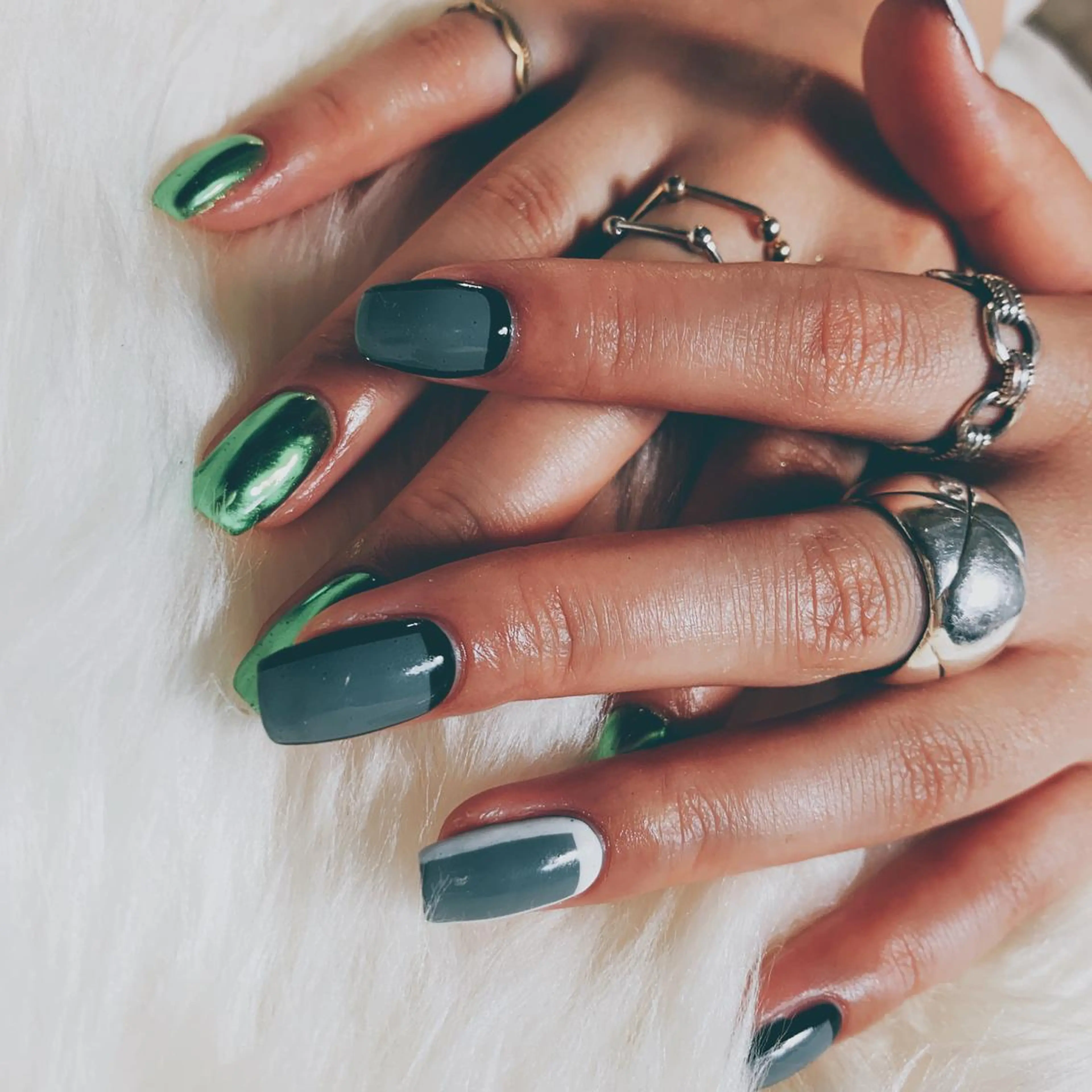 ネイル アートネイル ミラーネイル ニュアンスネイル SPICENAILS by AYUのネイルデザイン