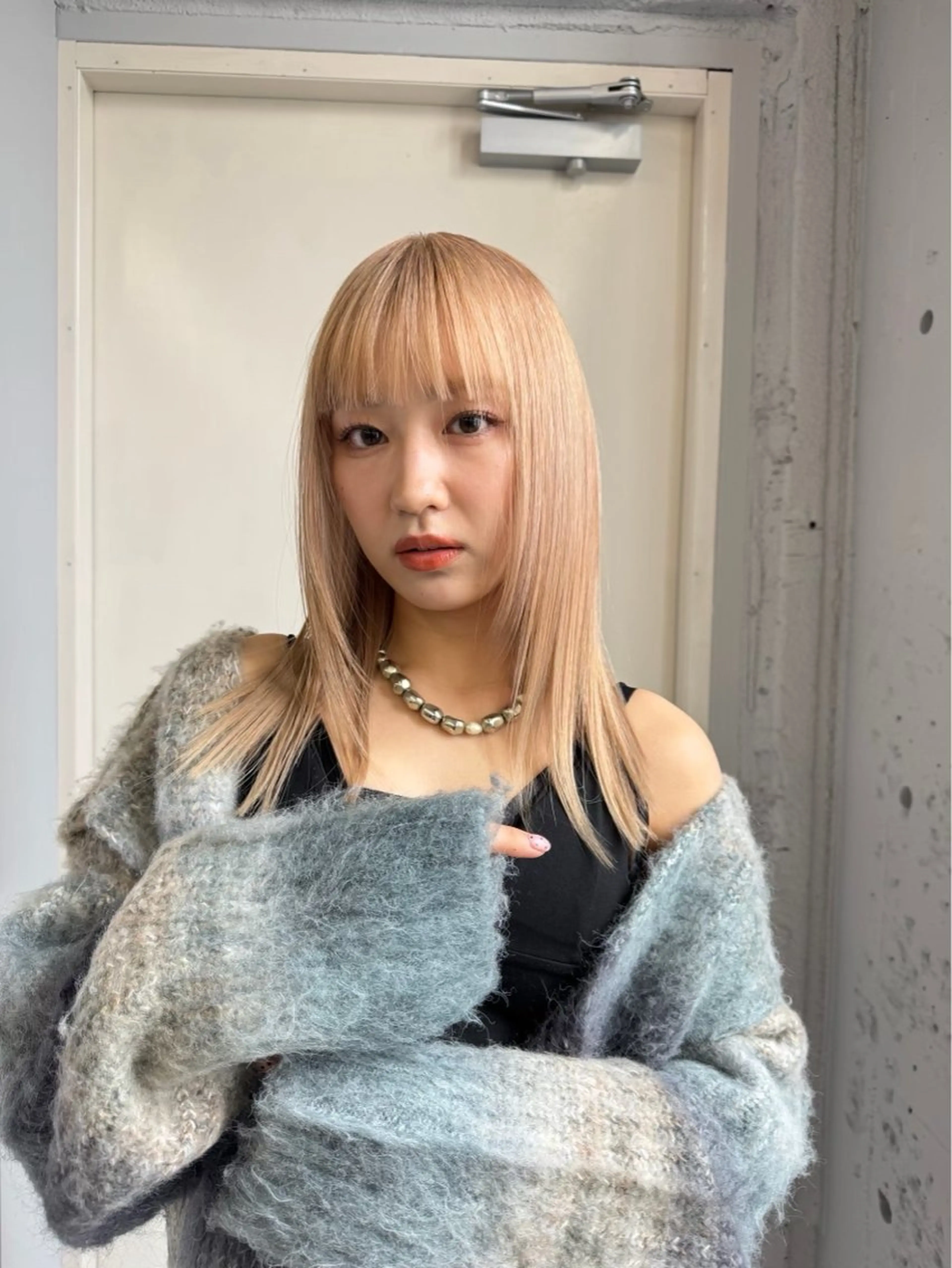 ミディアム Tsukasa/ ハイトーン/寒色のヘアスタイル