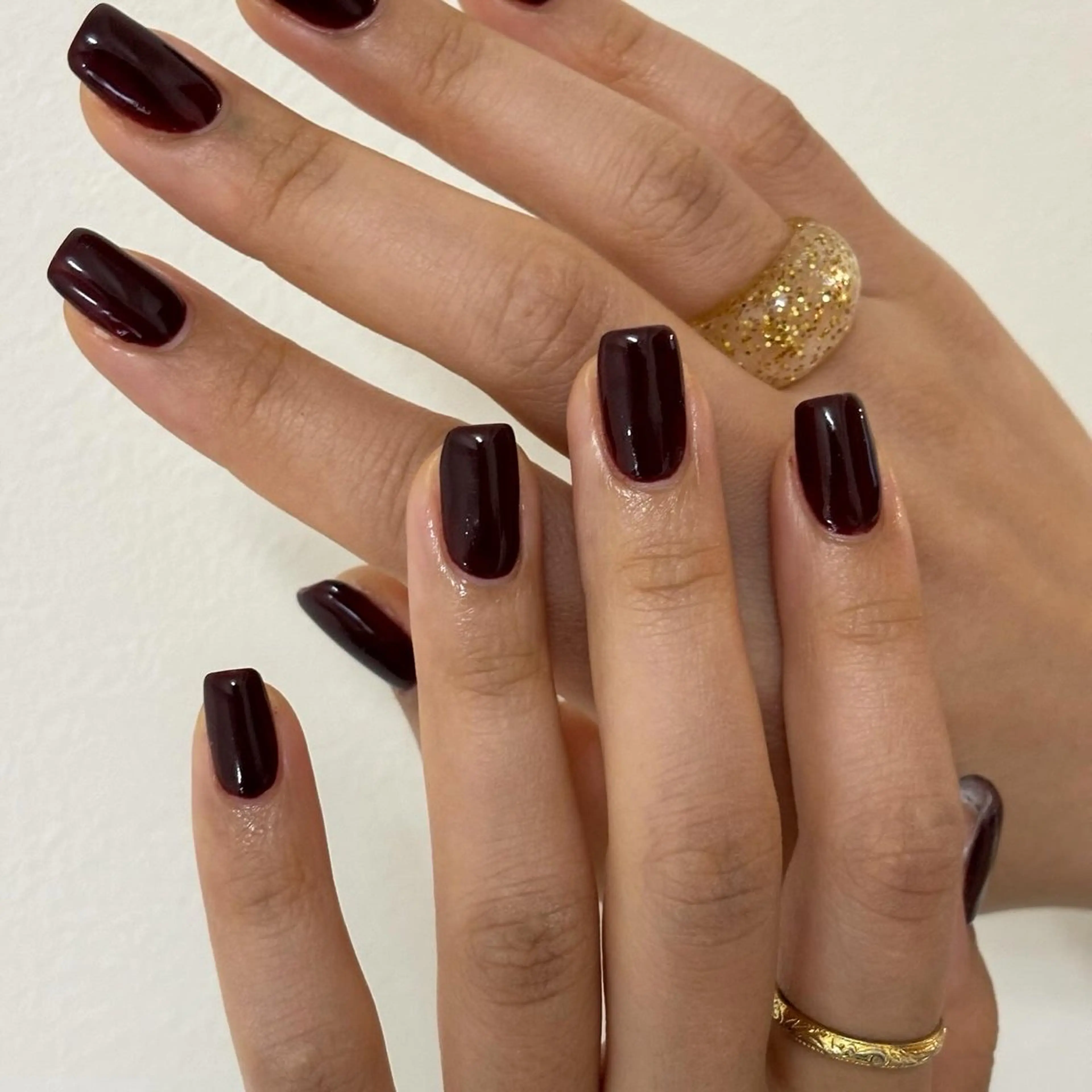 ネイル ボルドー ブラウン ハンドネイル Elio所属・Elio 国泰寺のネイルデザイン