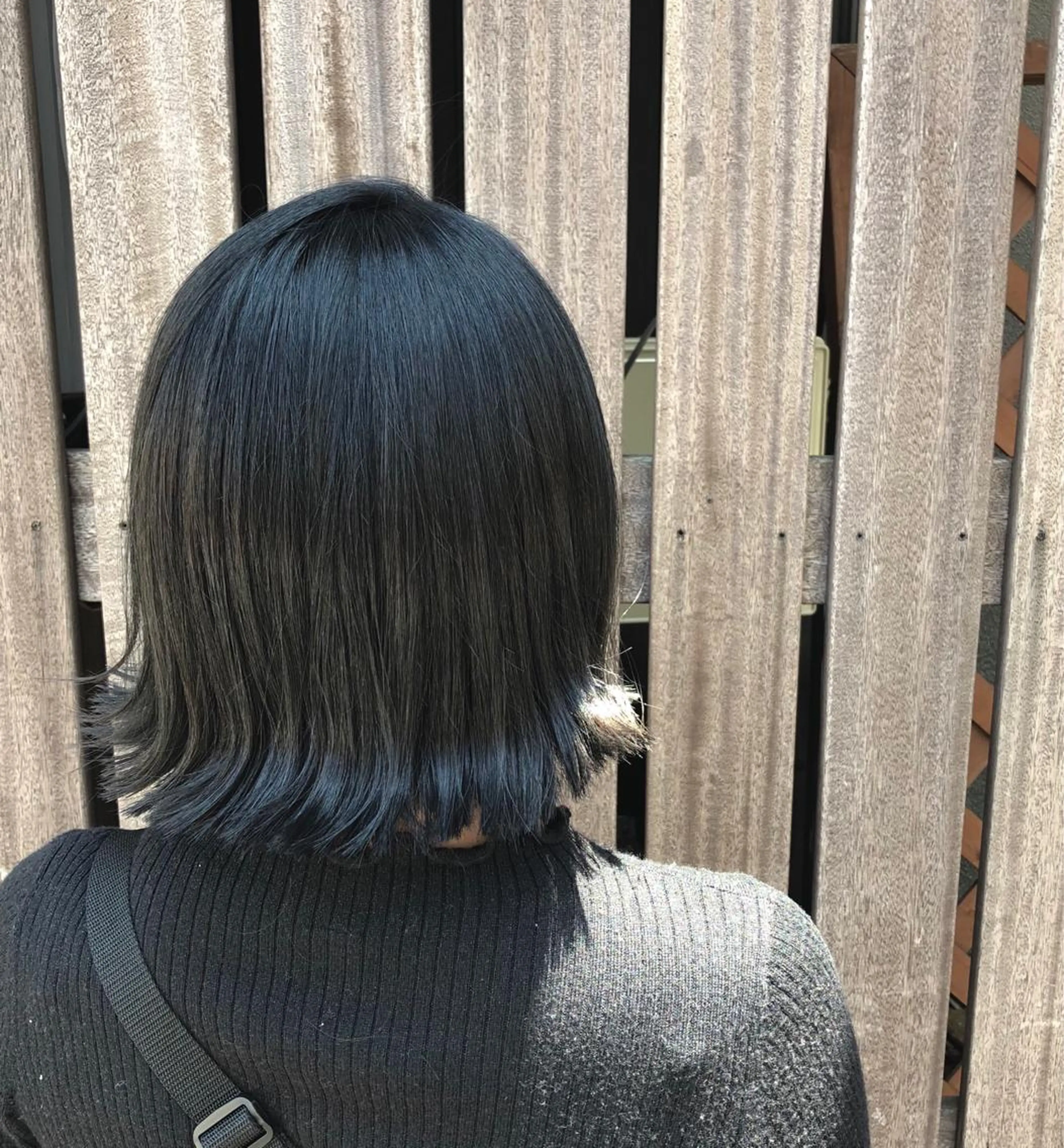 ショート カラー 切りっぱなしボブ ボブ 高橋胡桃🪽 ディレクターのヘアスタイル