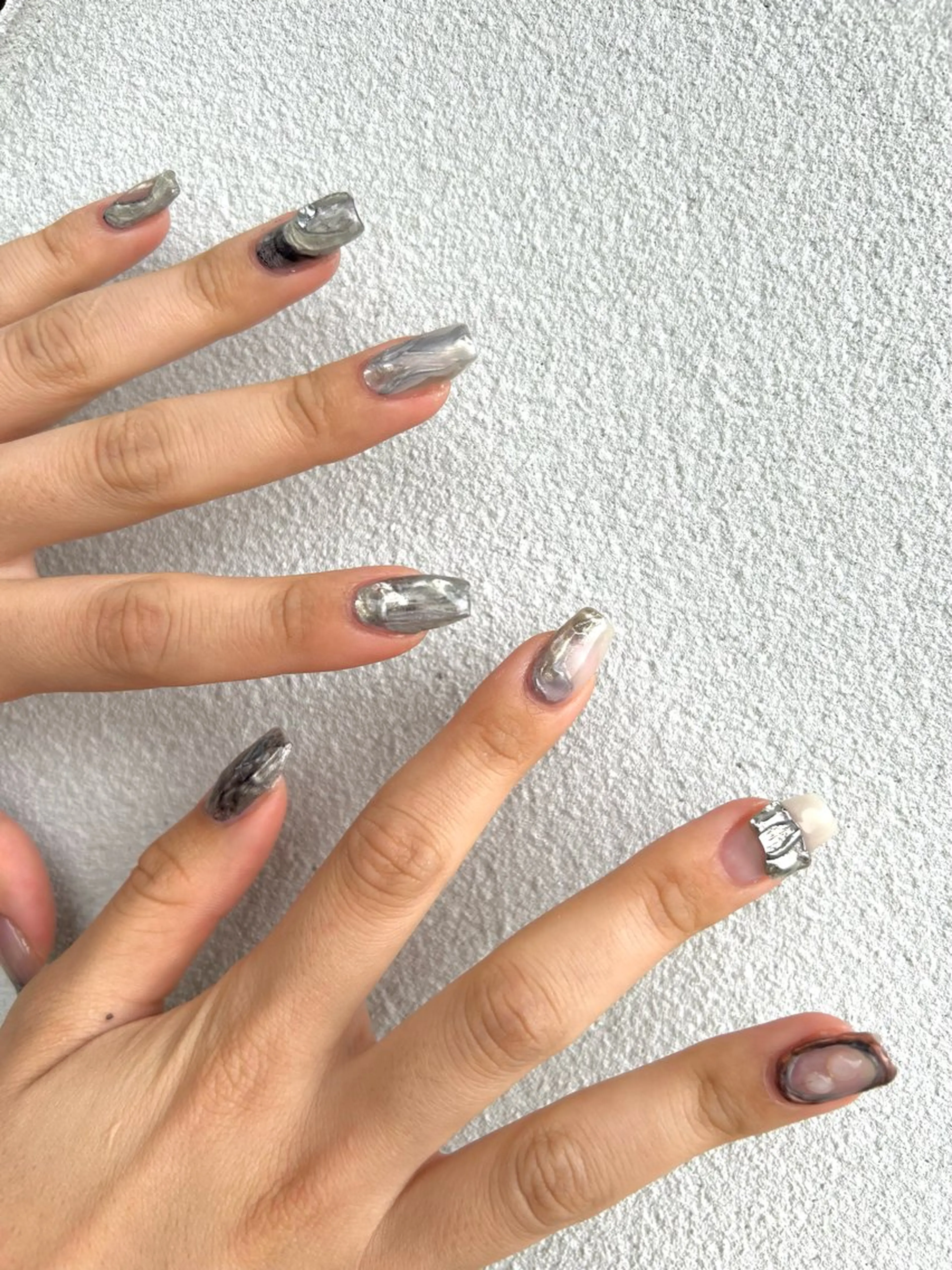 セミロング pllia beautyのネイルデザイン