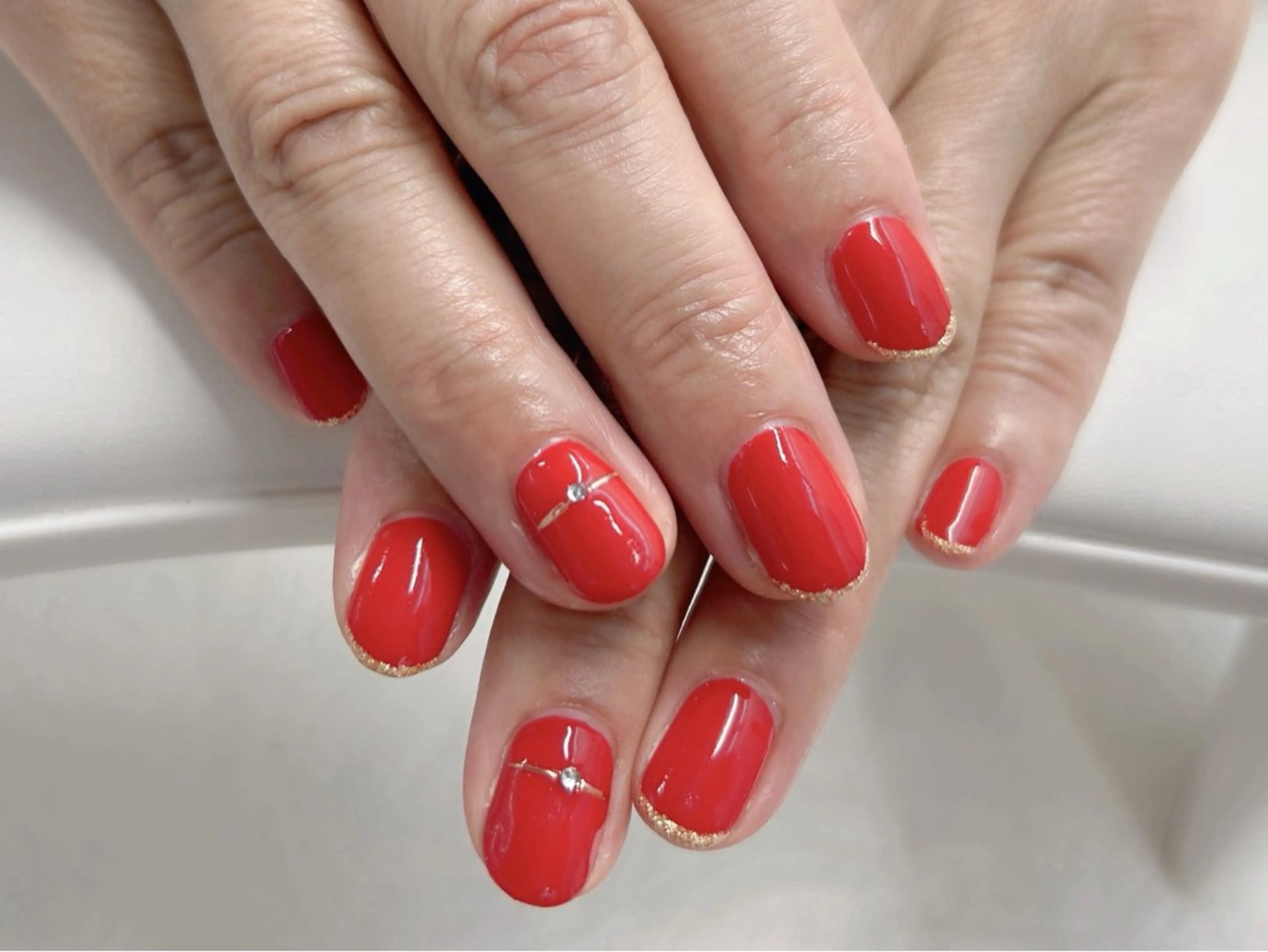 ネイル 桜ネイル フレンチネイル ミラーネイル ワンカラーネイル 赤色 ハンドネイル Forca total studio所属・Forca Airaのネイルデザイン