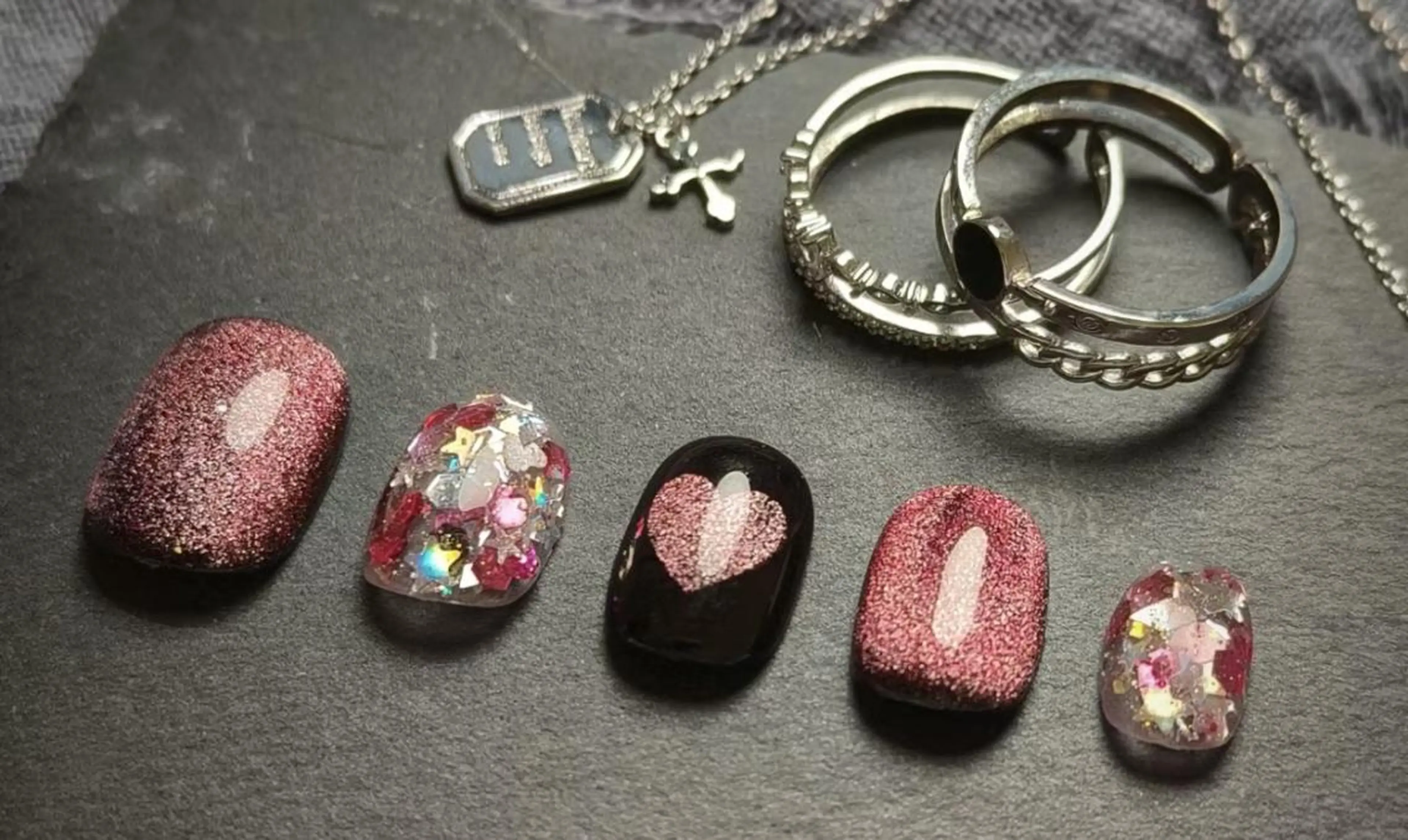 ネイル VIVIAN エイのネイルデザイン