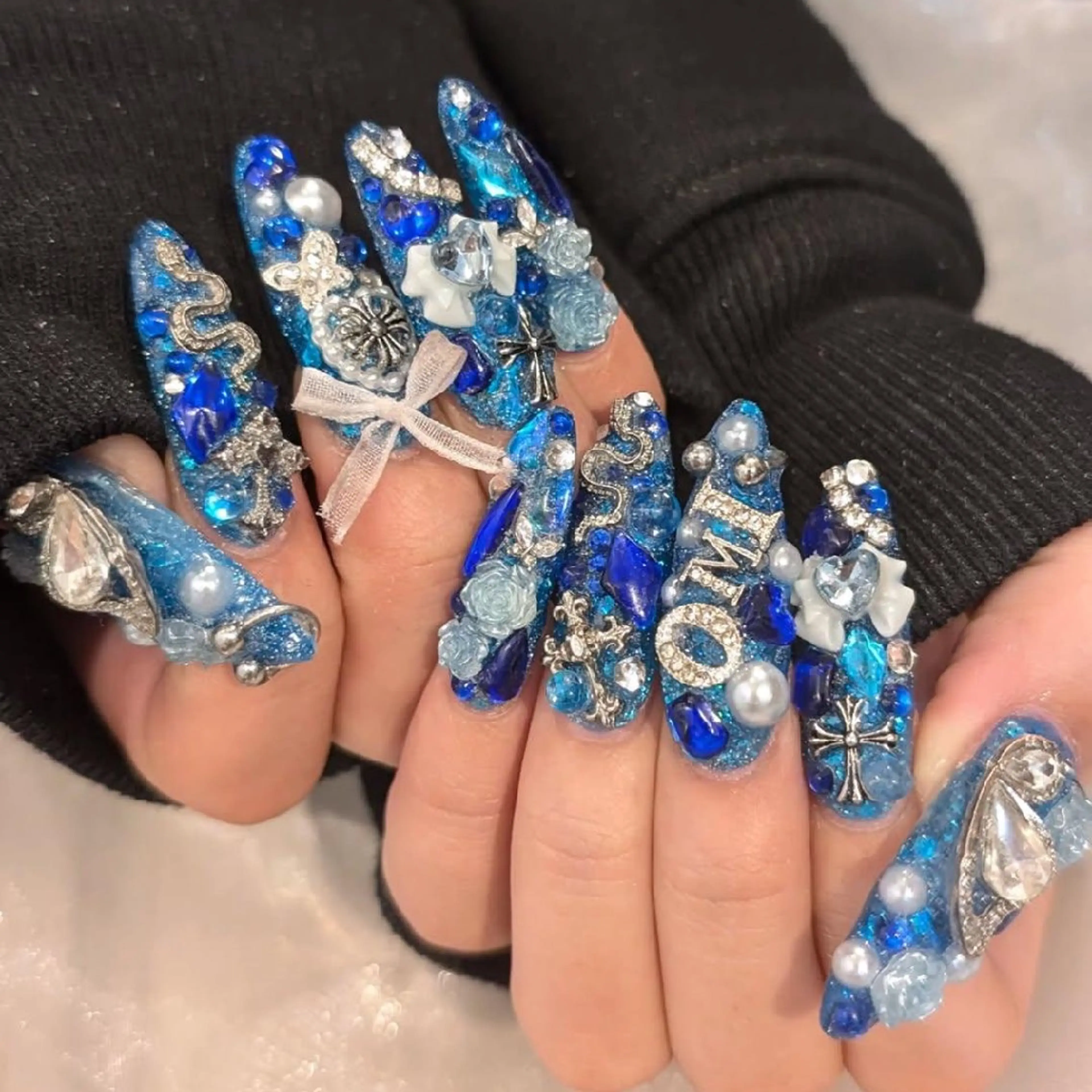 ネイル i. asukaのネイルデザイン