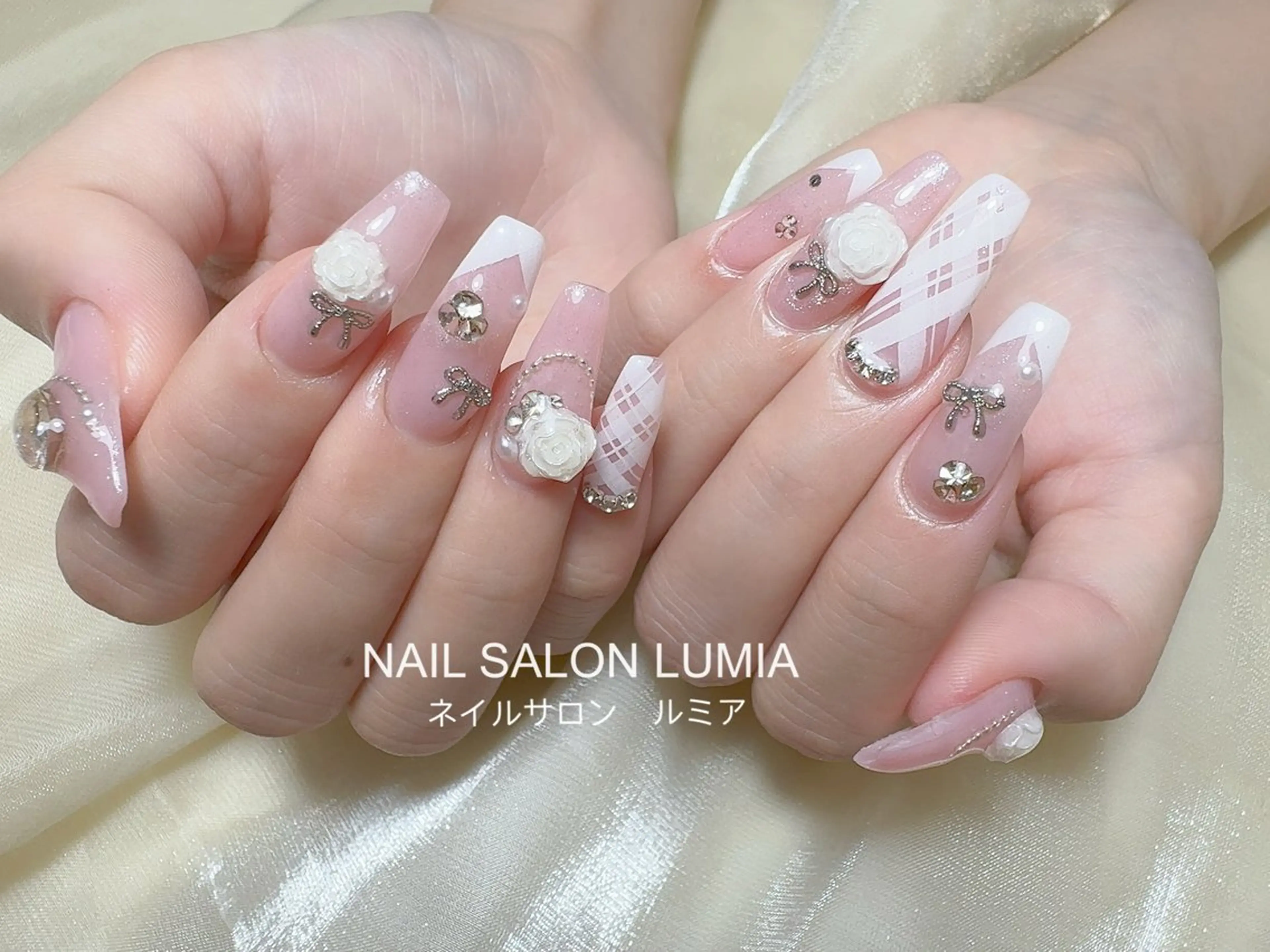 ネイル ハンドネイル ネイルサロン ルミア Lumia 店長のネイルデザイン