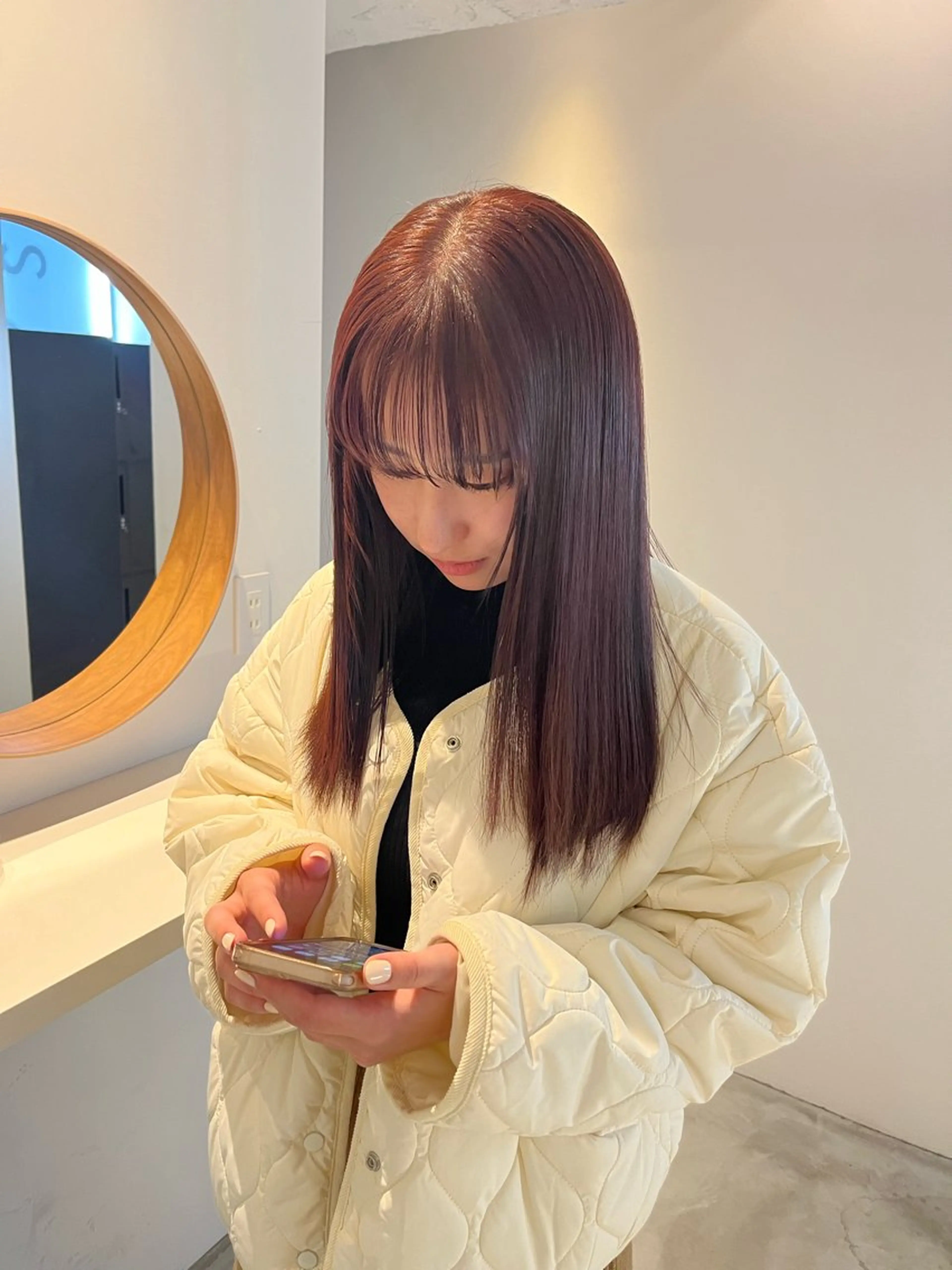 セミロング ALLYS 渋谷店所属・最高級の艶のある カラーmei🎨のヘアスタイル