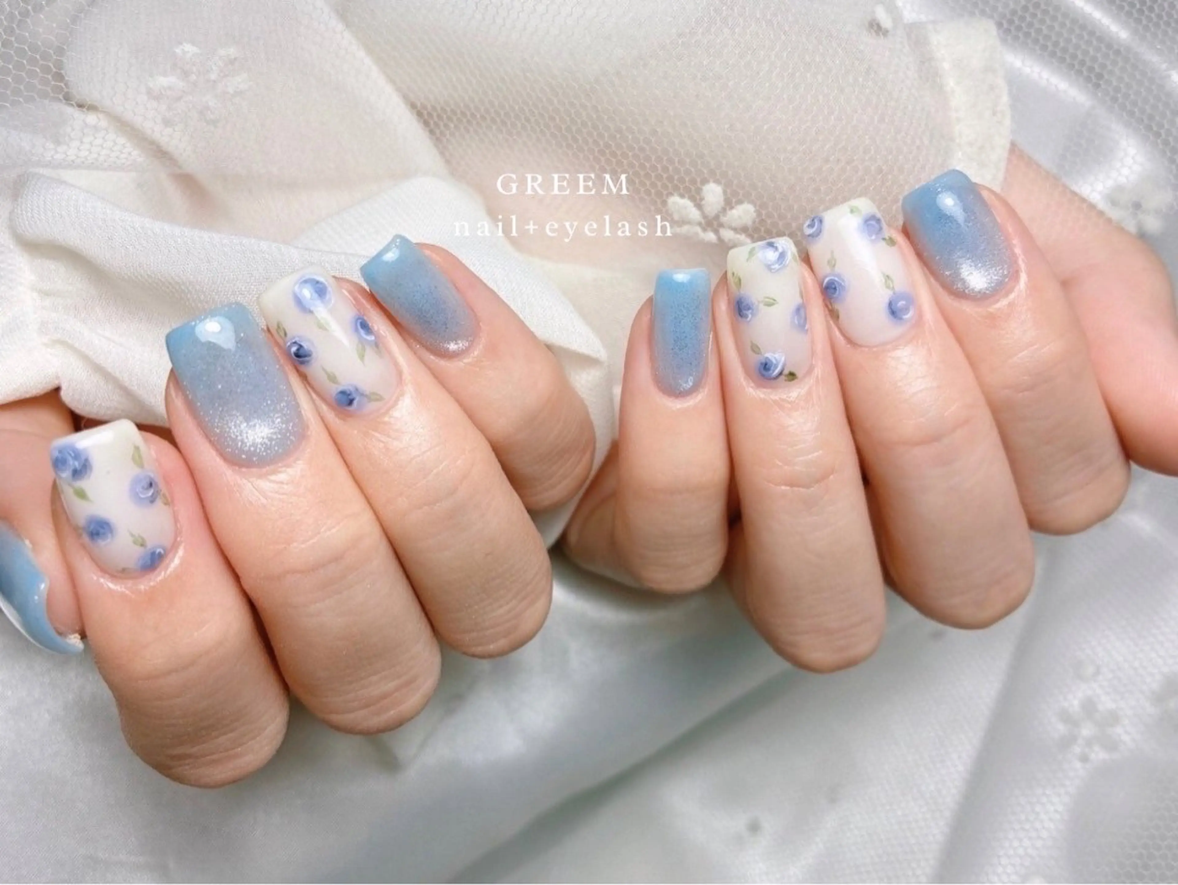 ネイル ブルー ニュアンスネイル ハンドネイル GREEM グリームのネイルデザイン