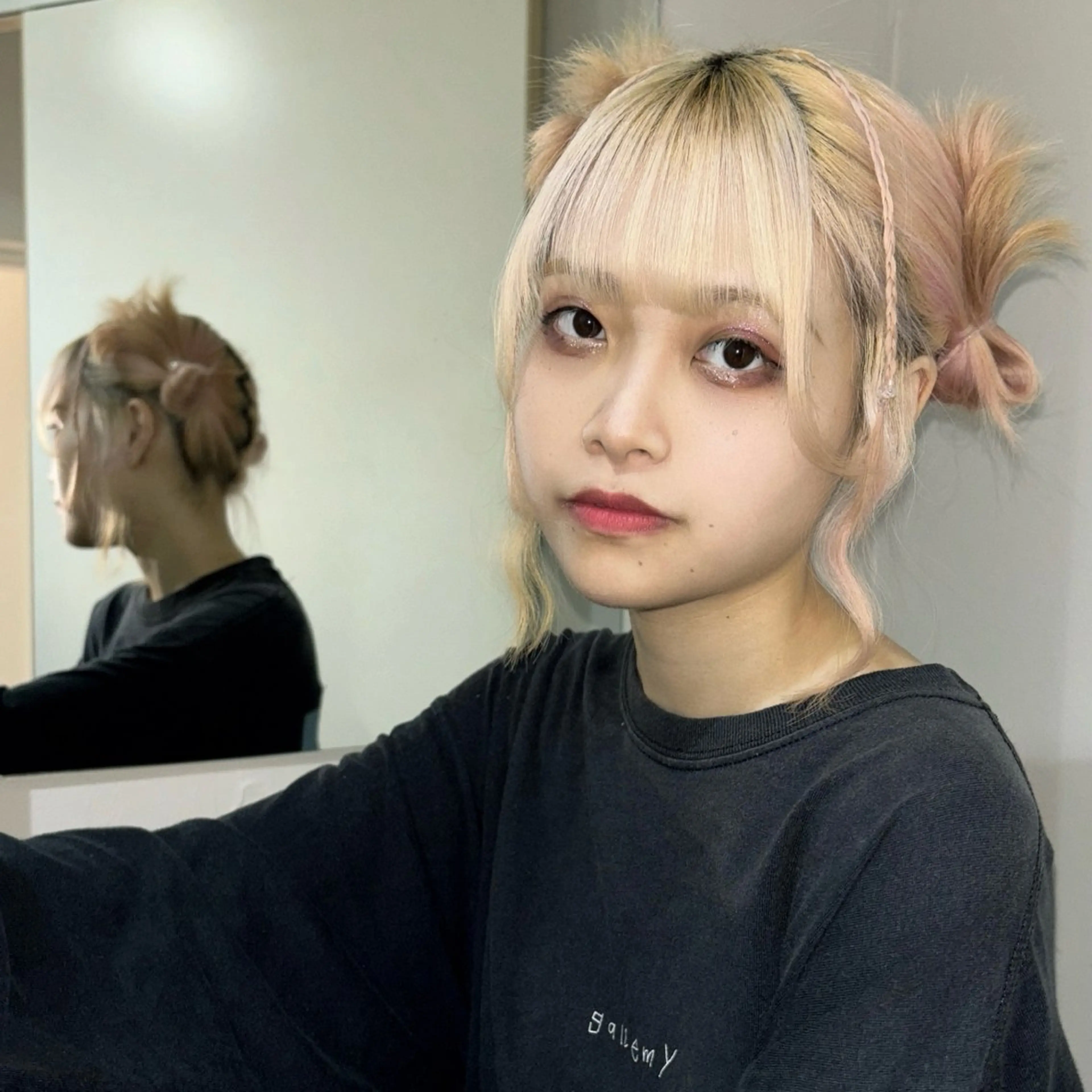 カラー ヘアアレンジ ★デザインカラー ハイトーン ももか★のヘアスタイル