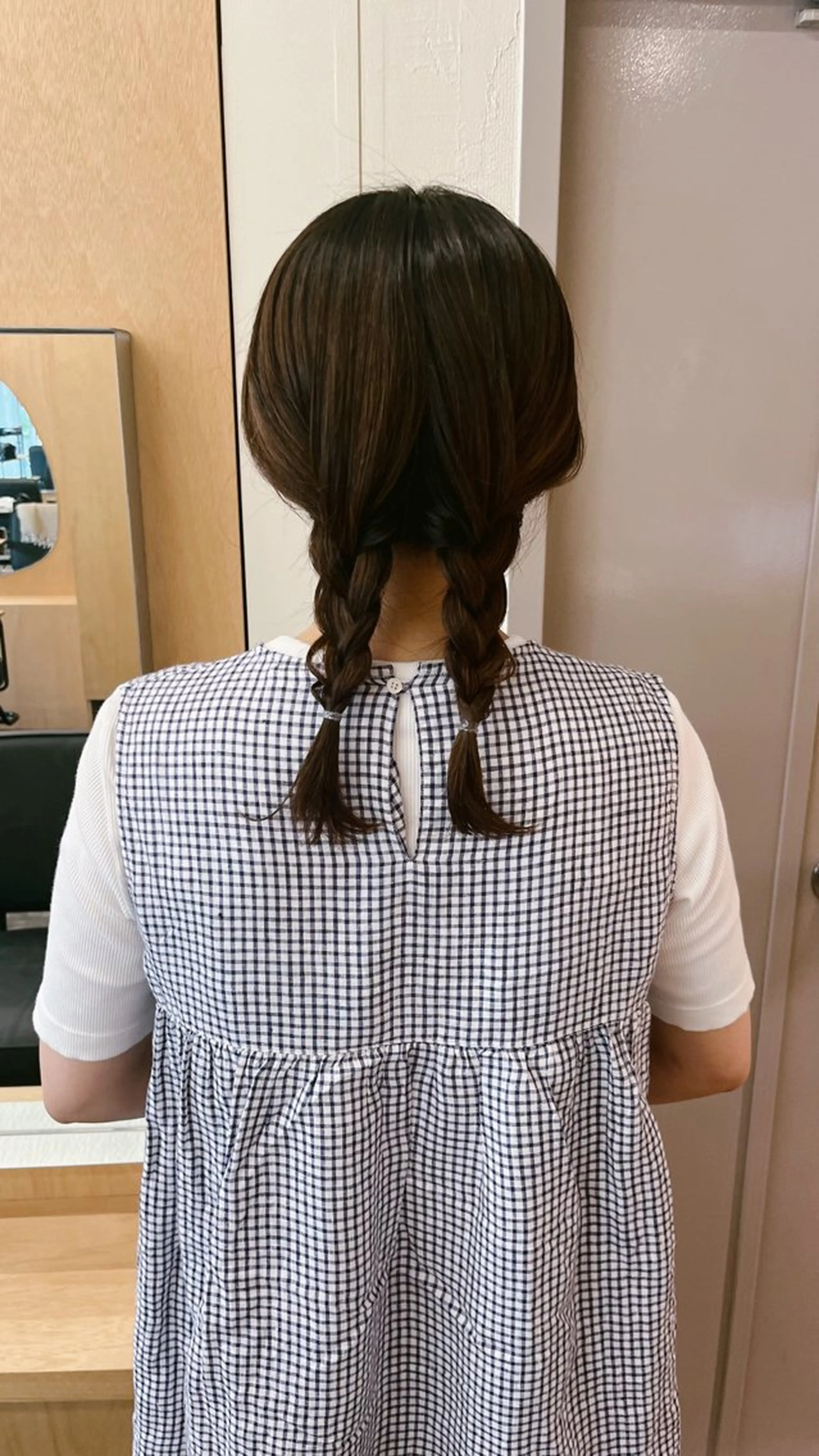 ミディアム カラー ヘアアレンジ 三つ編み カット ヘアカラー トリートメント 西山 紗耶香🪽 透明感カラー/ボブのヘアスタイル