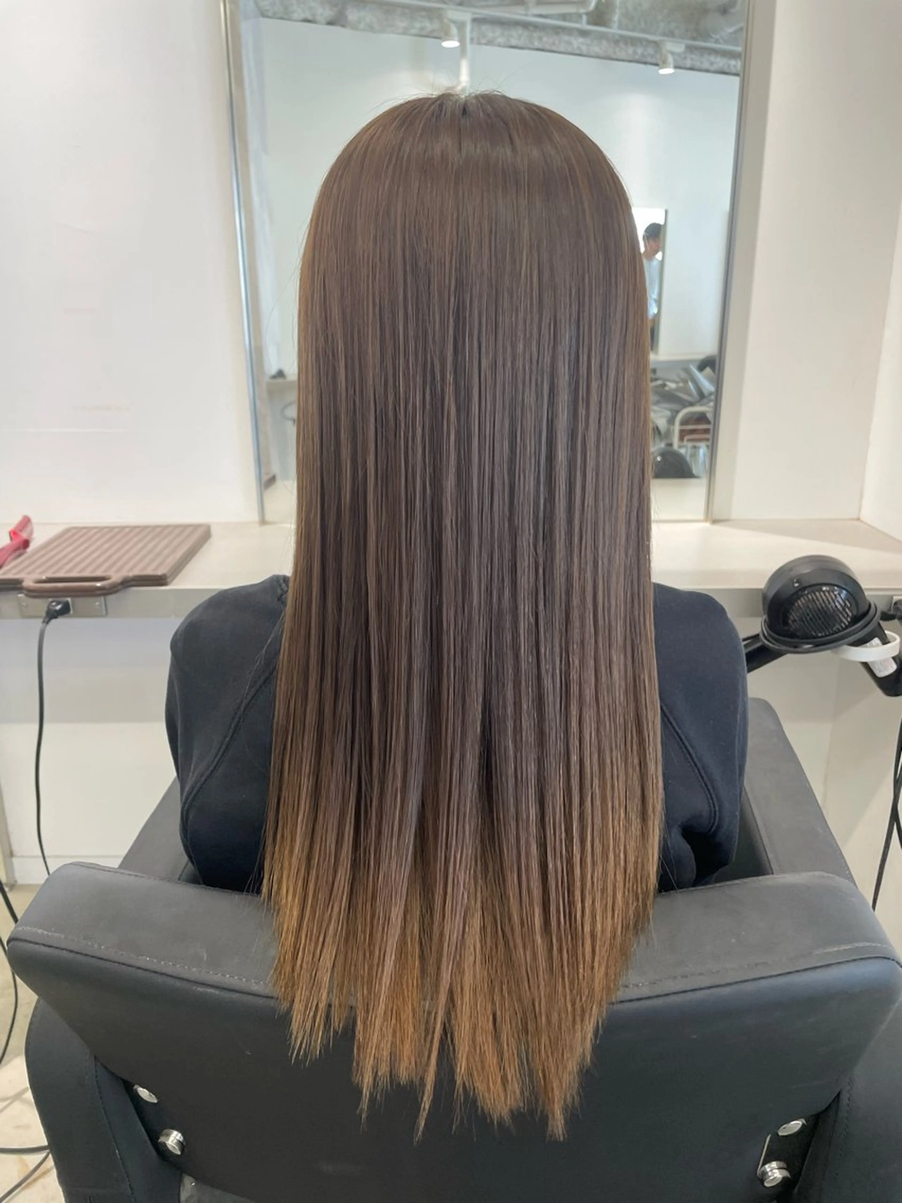 セミロング カラー アッシュ パーマ&ブリーチ /飯牟田/GEAR.のヘアスタイル