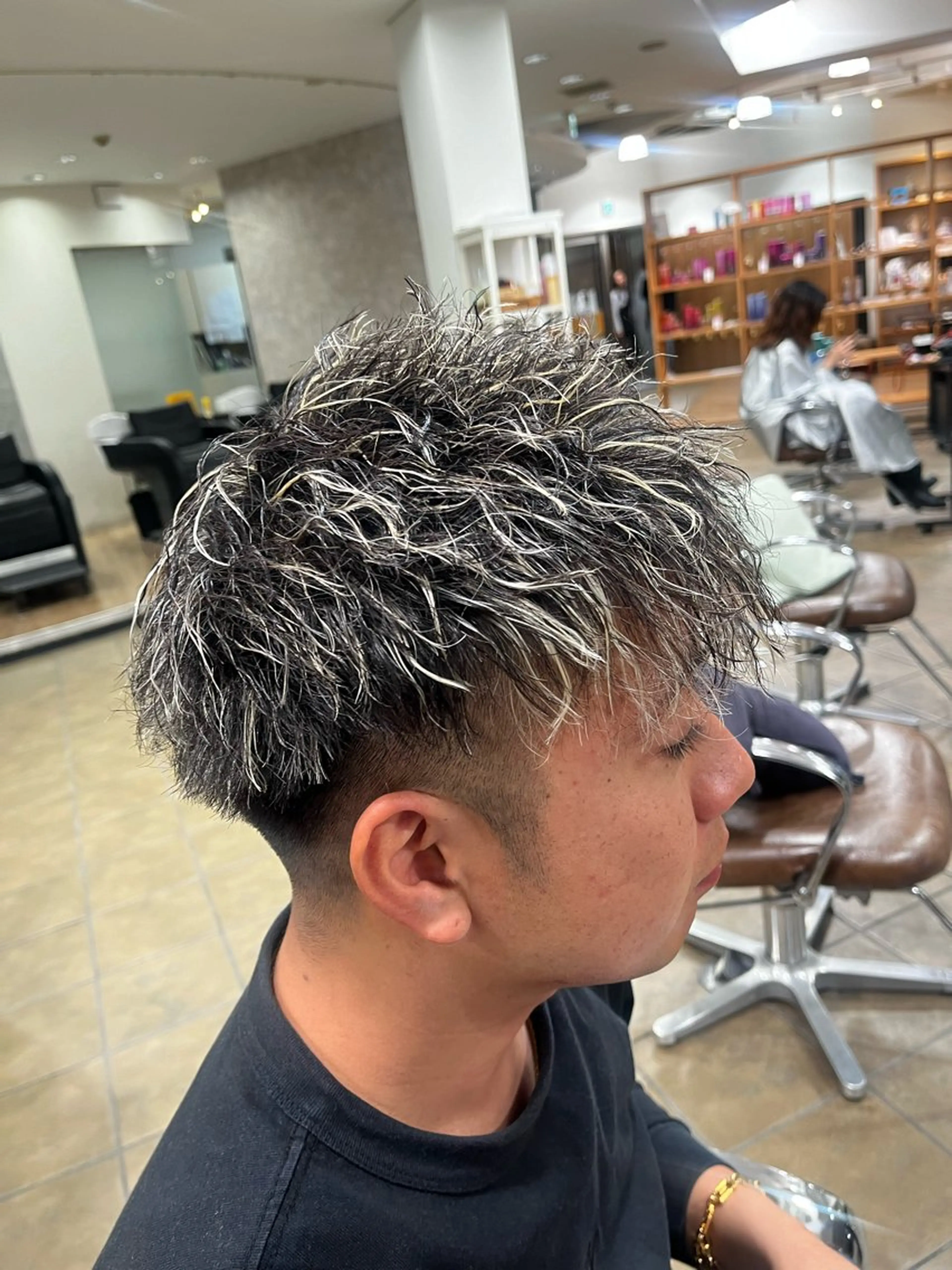 カラー パーマ ベージュカラー ハイライトカラー 濱川 良栄のヘアスタイル