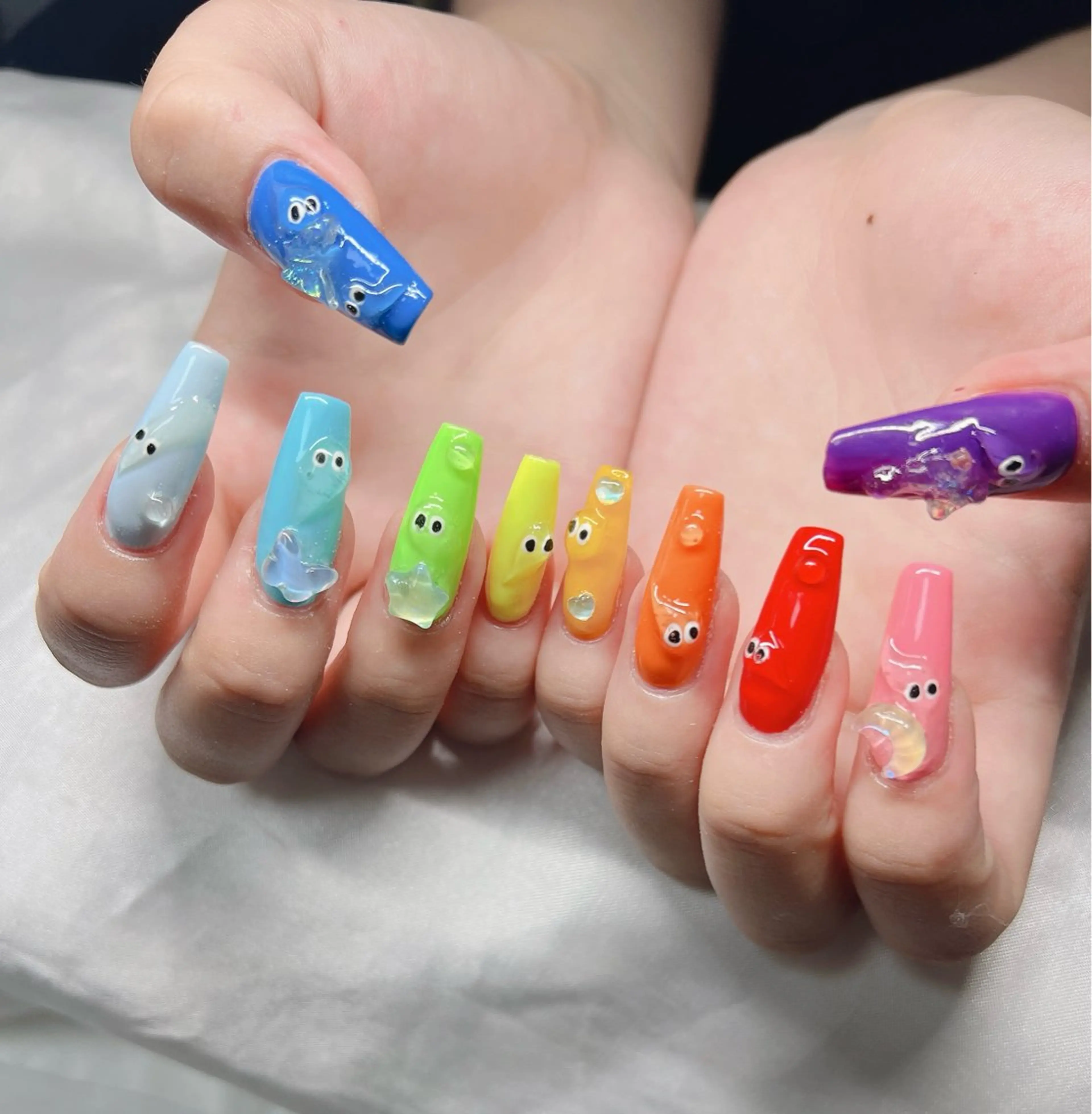 ネイル ハンドネイル Lee Nailsのネイルデザイン
