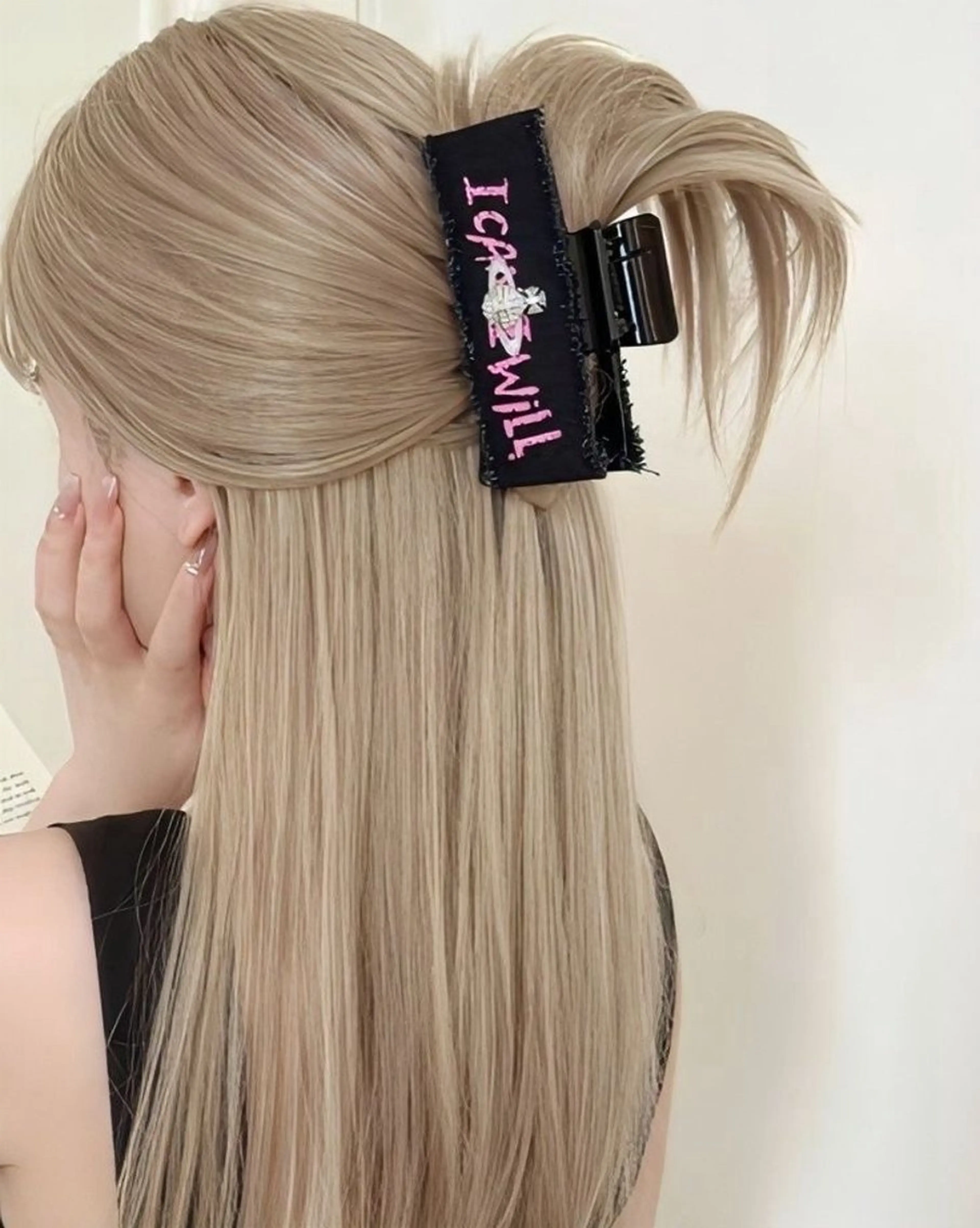 ロング カラー ヘアアレンジ カット ヘアカラー 💓ブリーチ特化 透明感💓あい💓のヘアスタイル