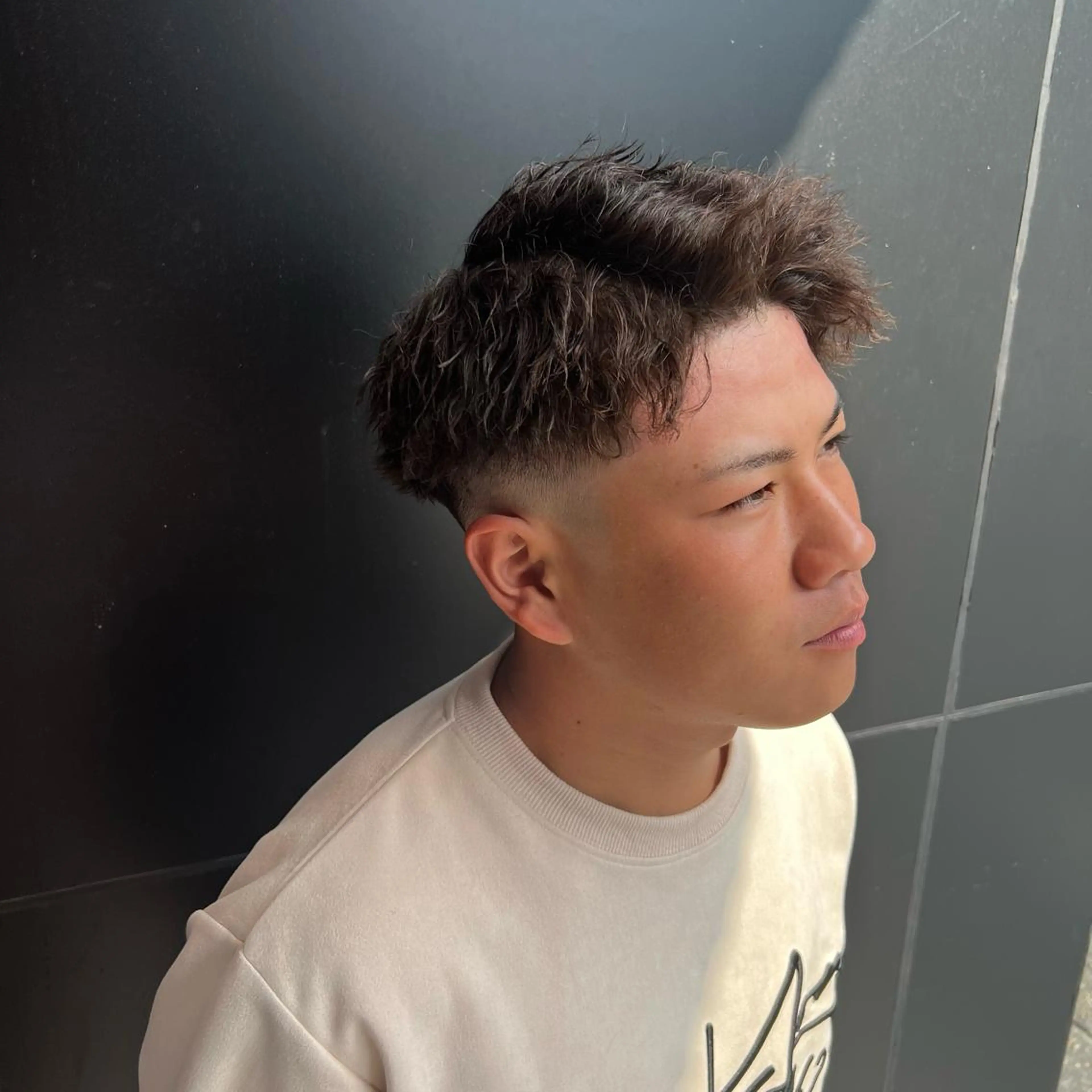 ショート パーマ 豊崎 佑輔のヘアスタイル