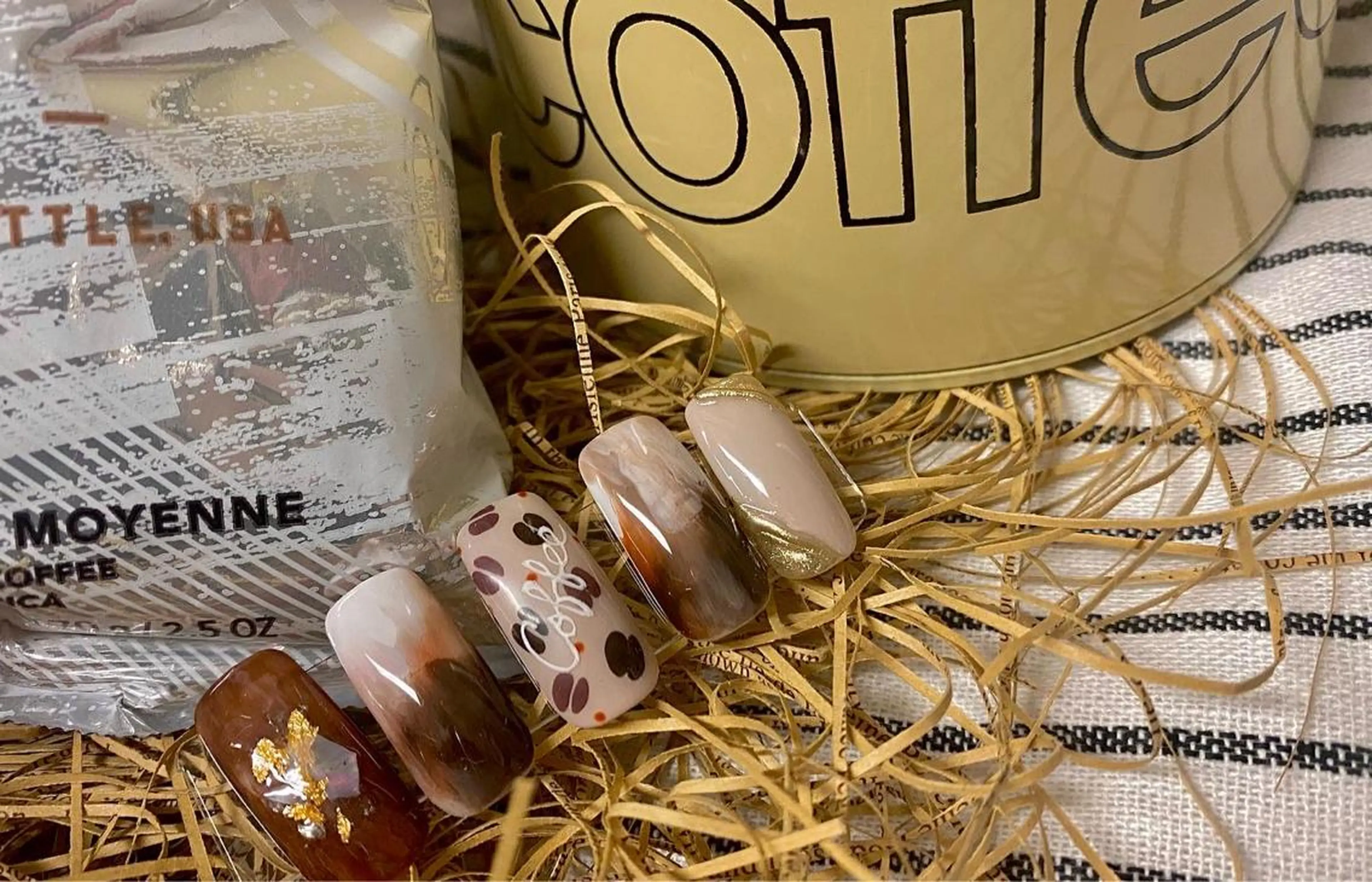 ネイル ネイルサロン& スクールGONAのネイルデザイン