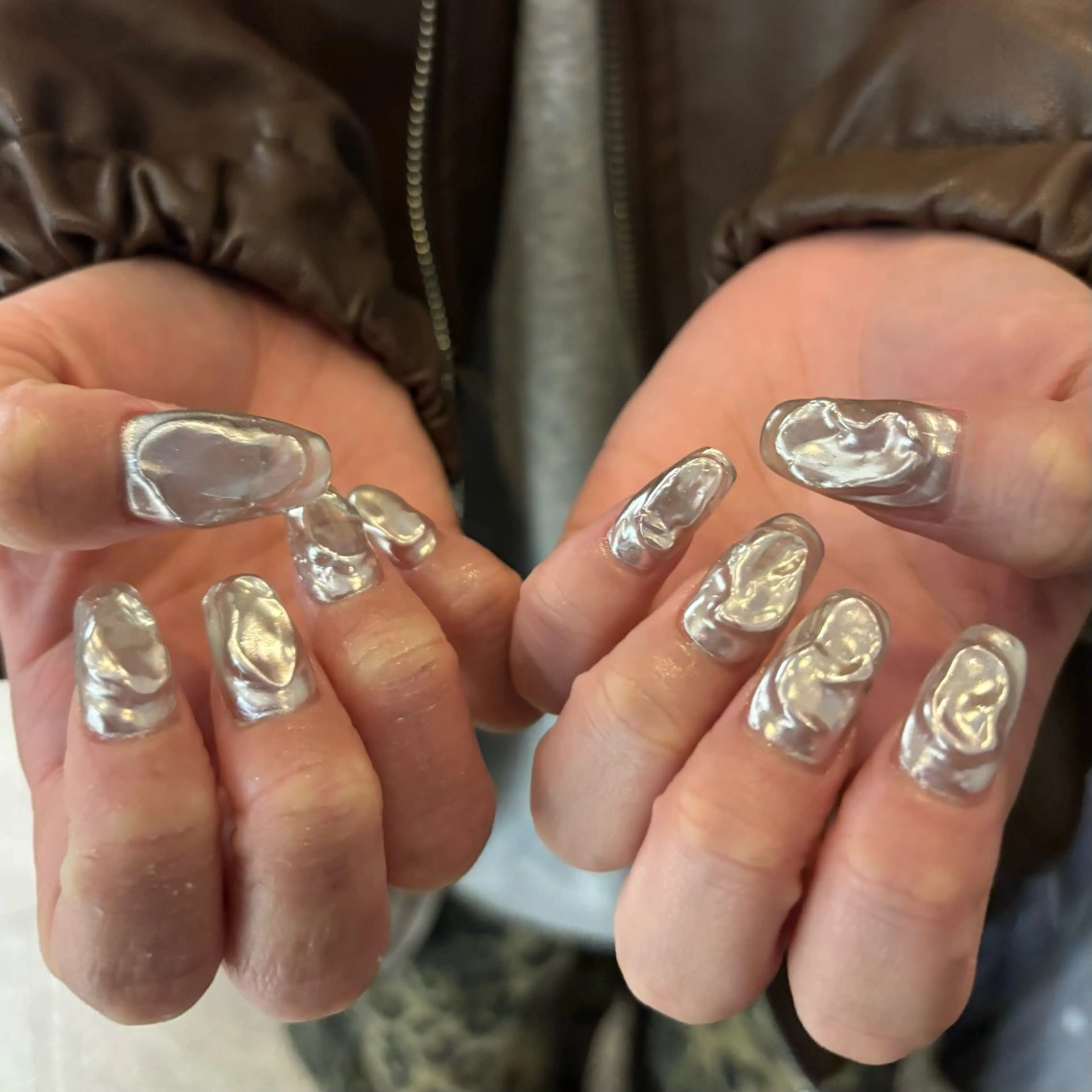 ネイル ミラーネイル ハンドネイル N° nail_ fuyukaのネイルデザイン